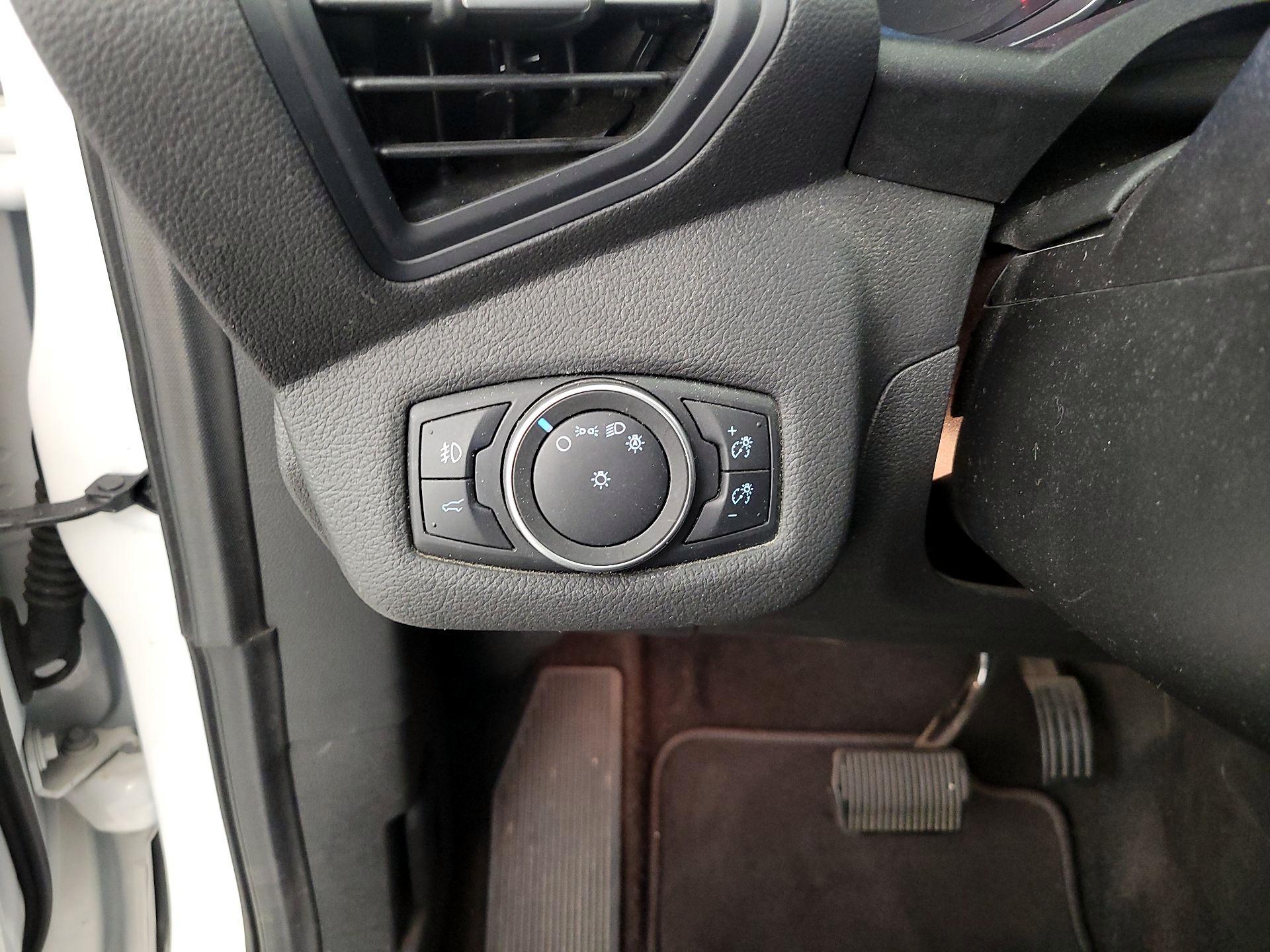 Thumbnail: 2019 Ford Escape - 13