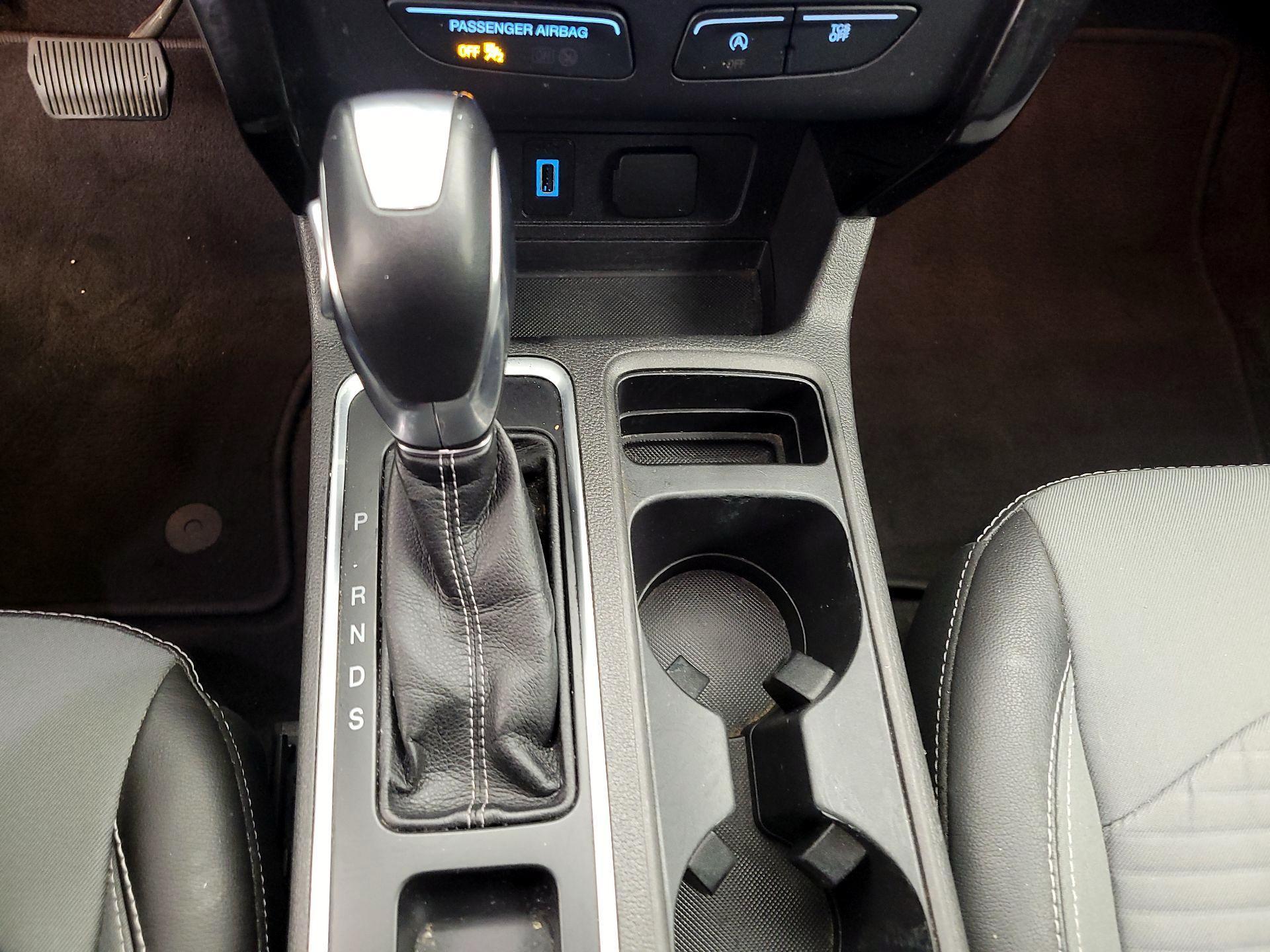 Thumbnail: 2019 Ford Escape - 17