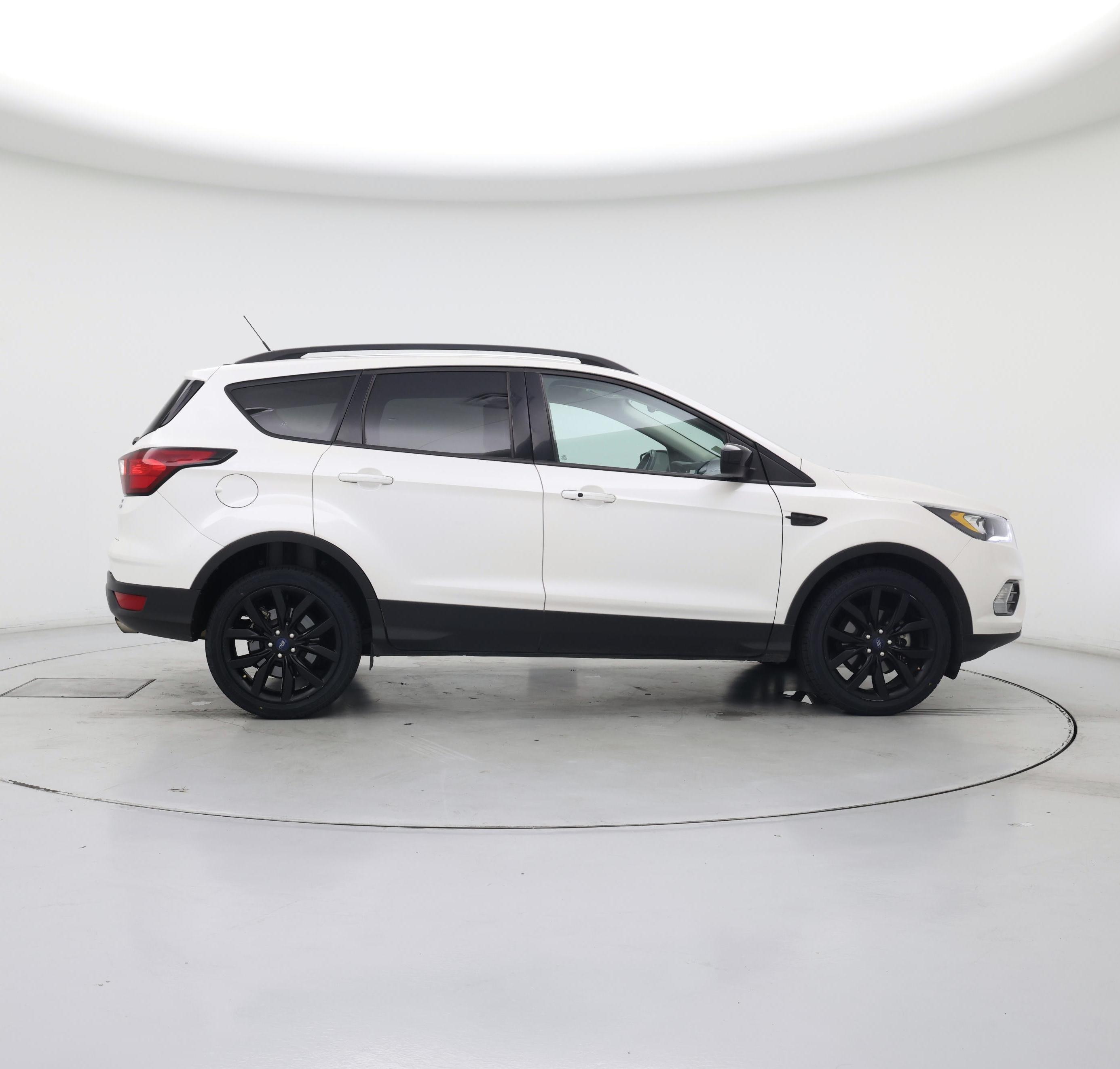 Thumbnail: 2019 Ford Escape - 7