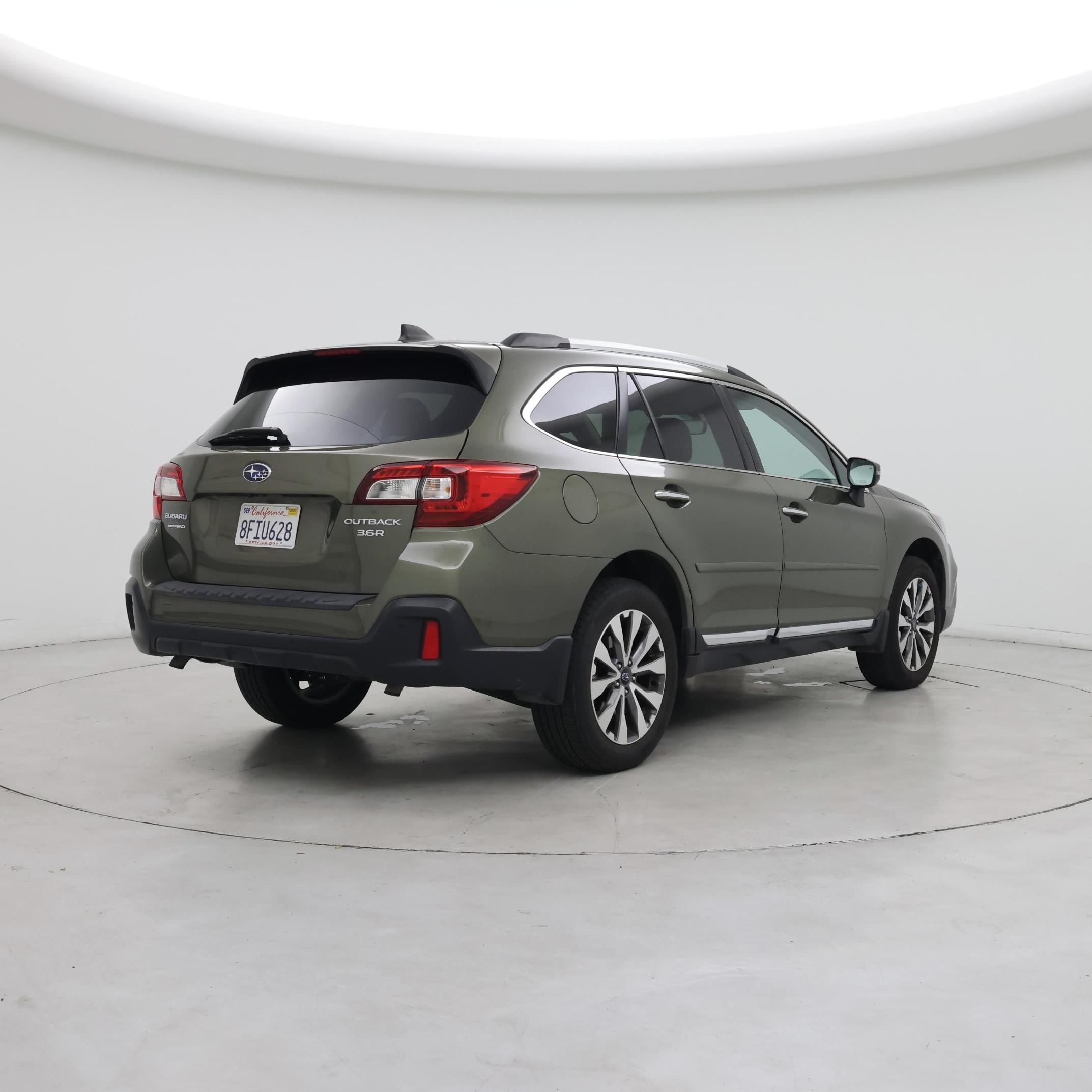 Thumbnail: 2018 Subaru Outback - 8