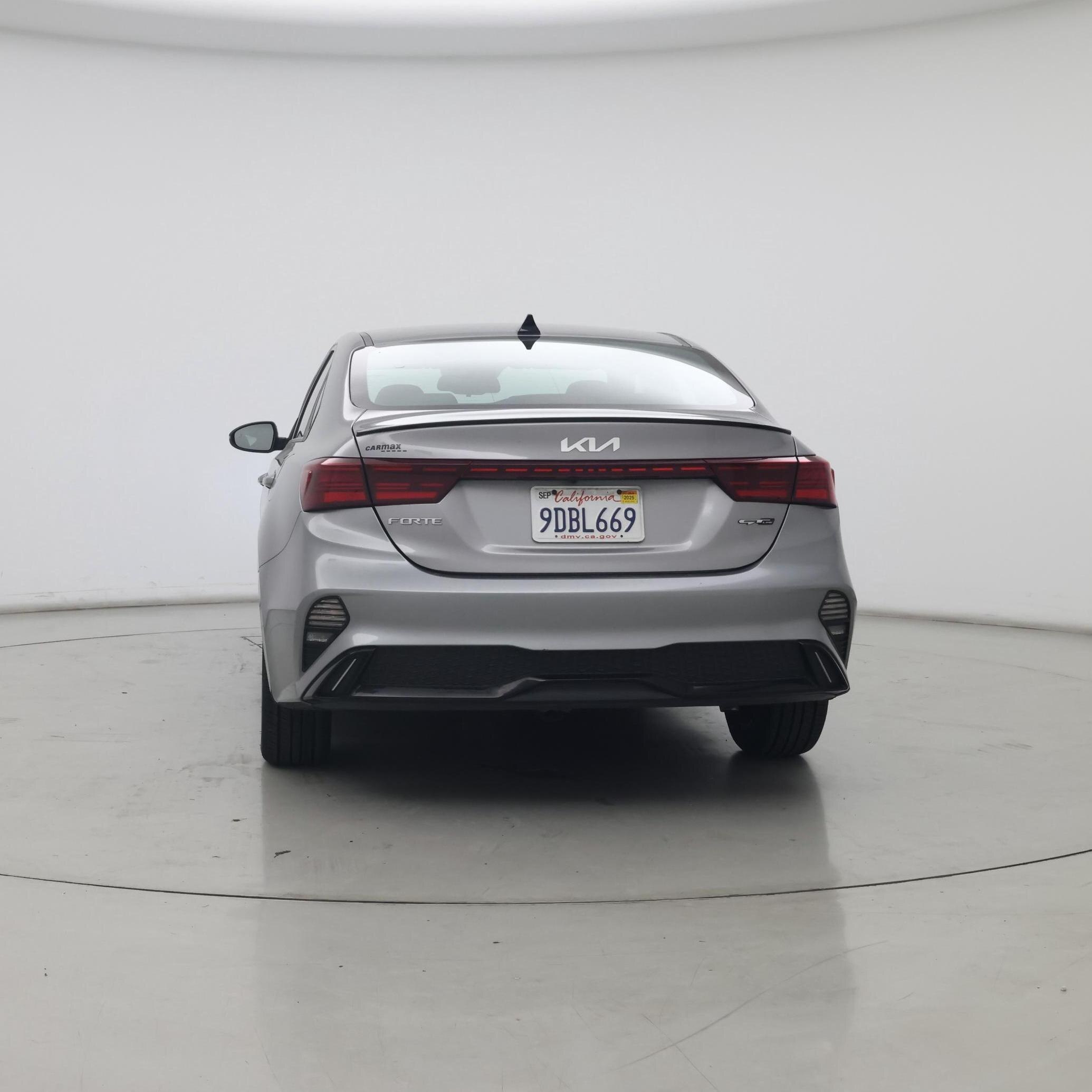 Thumbnail: 2023 Kia Forte - 6