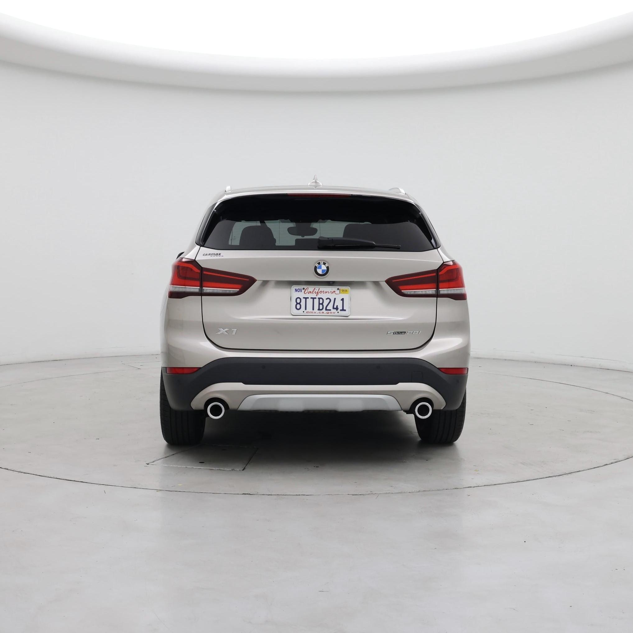 Thumbnail: 2021 BMW X1 - 6