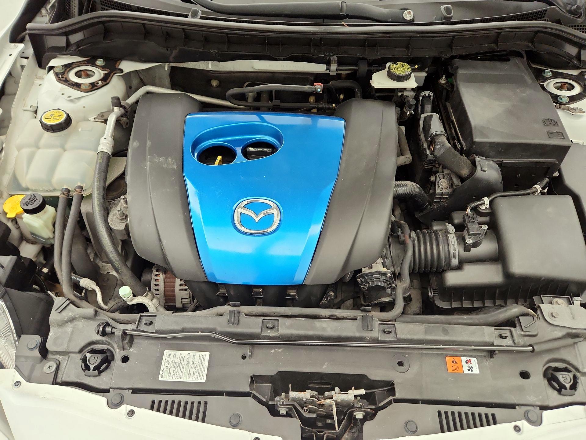 Thumbnail: 2013 Mazda Mazda3 - 18