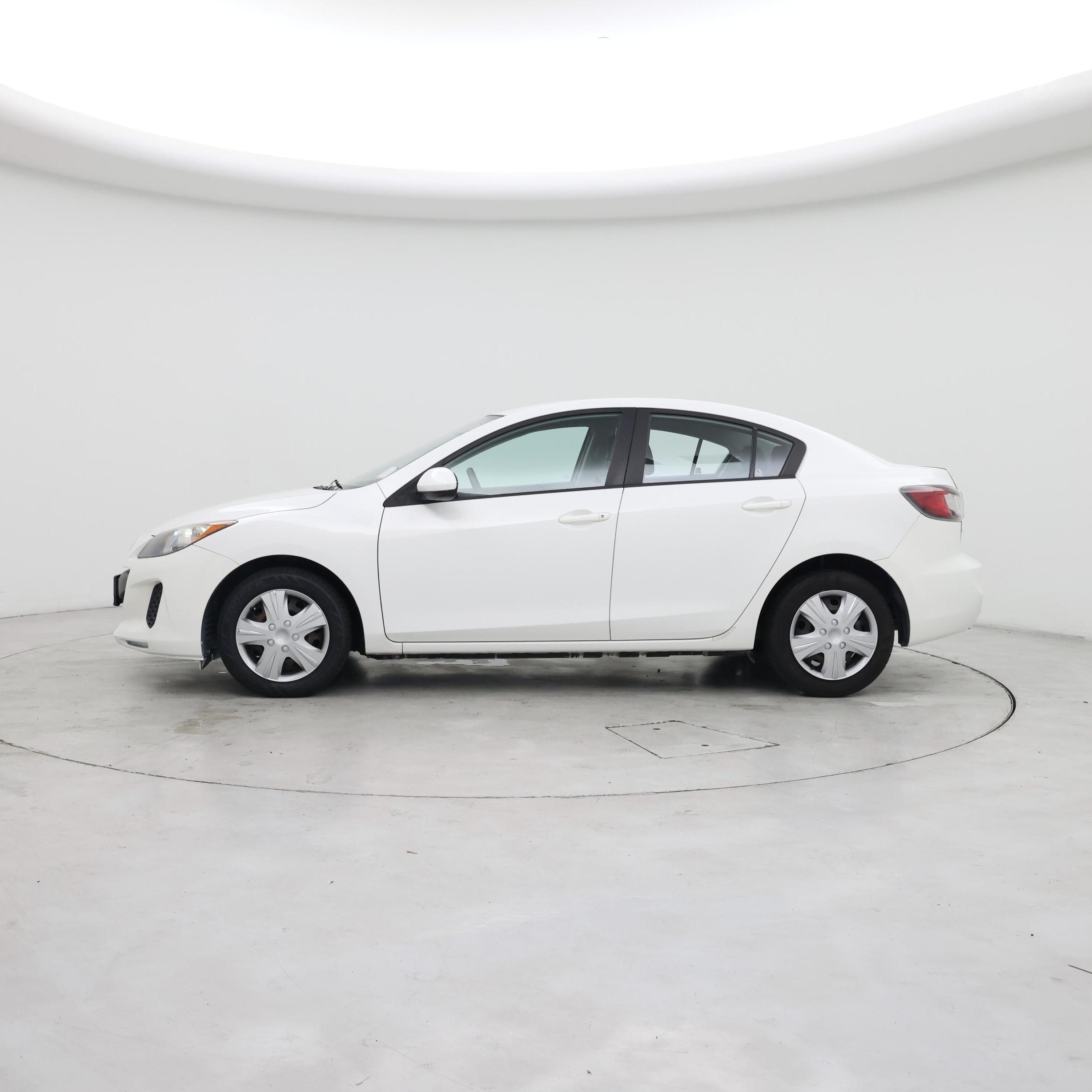 Thumbnail: 2013 Mazda Mazda3 - 3