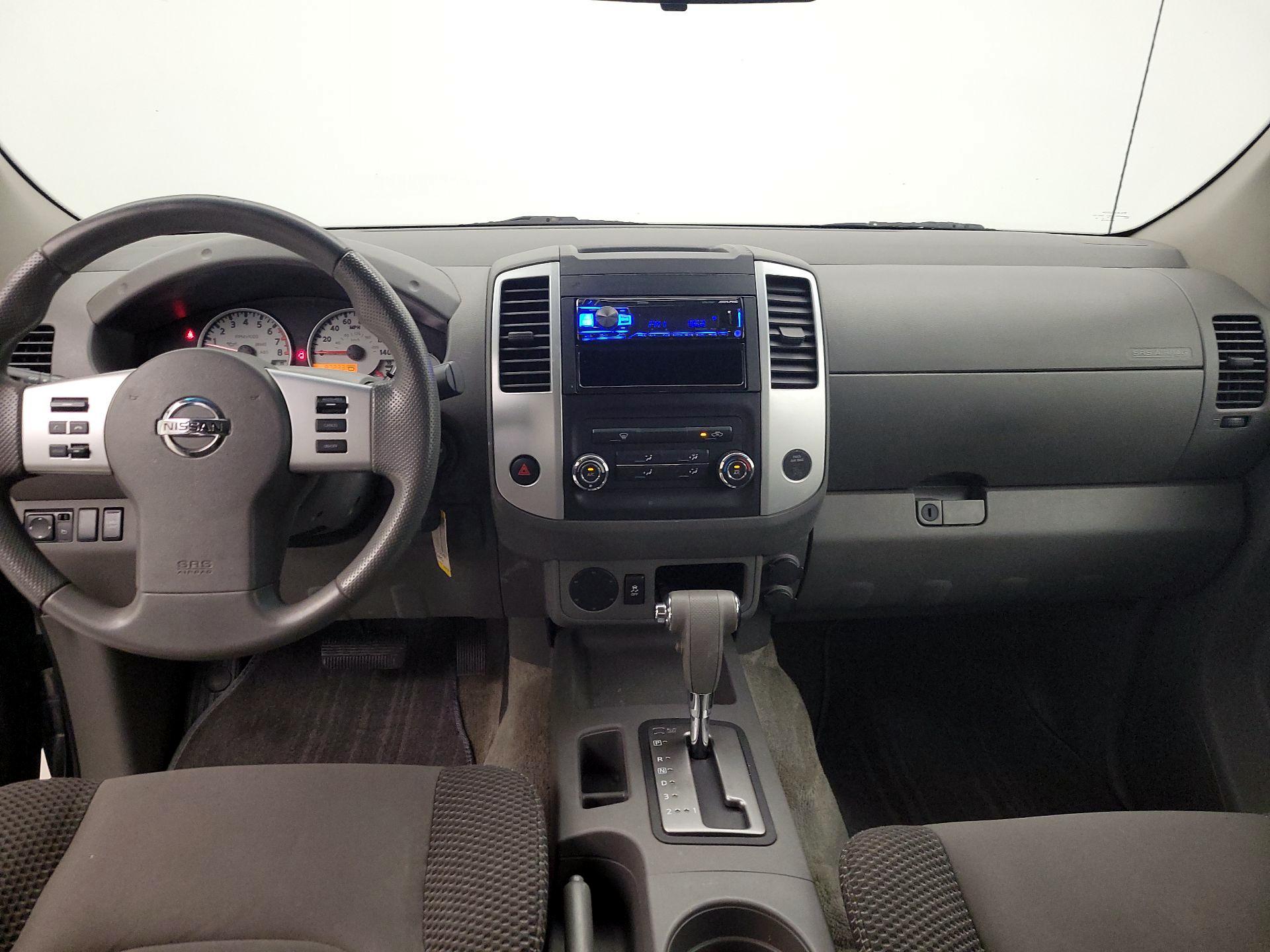 Thumbnail: 2015 Nissan Frontier - 9