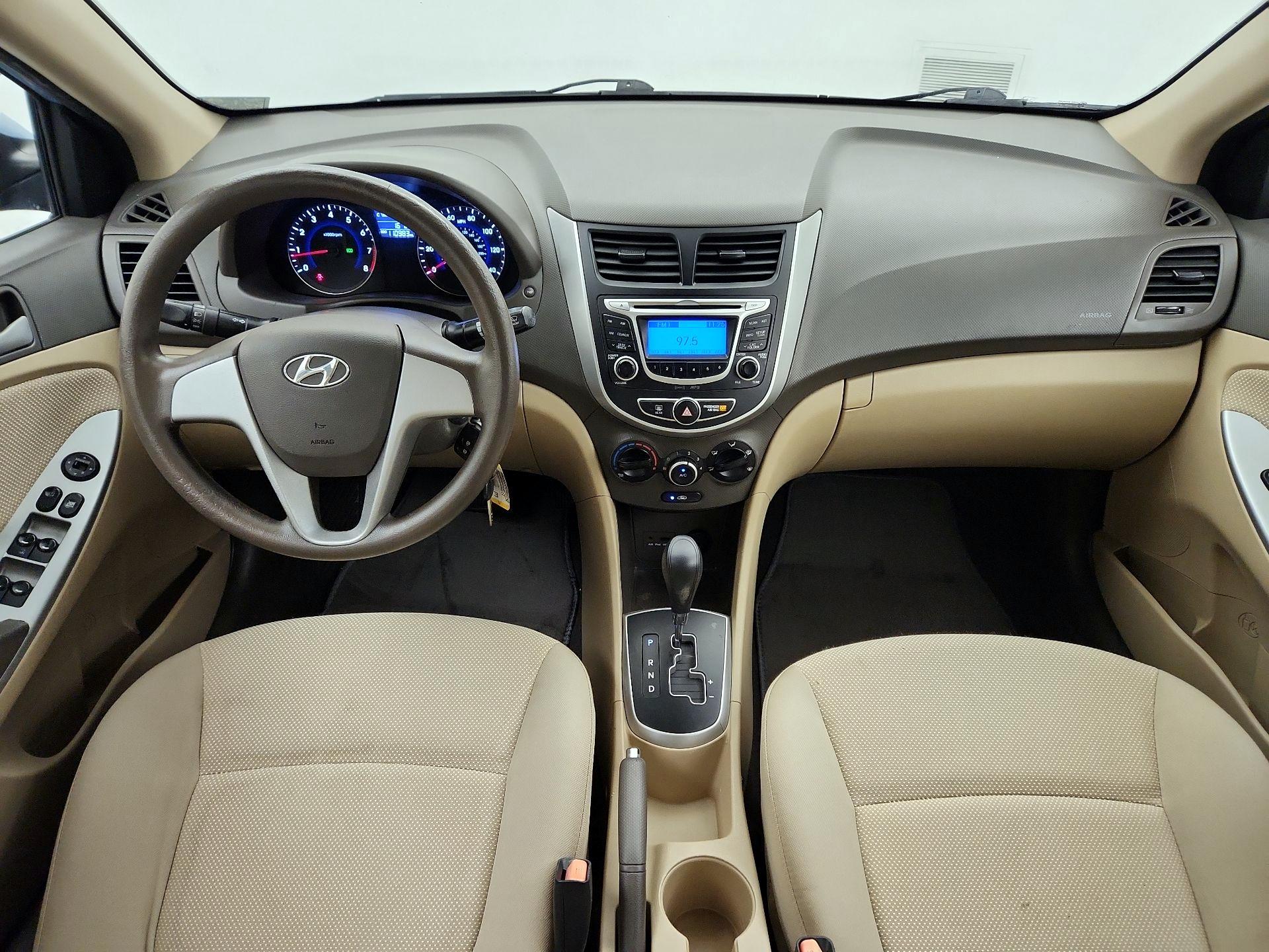 Thumbnail: 2013 Hyundai Accent - 9