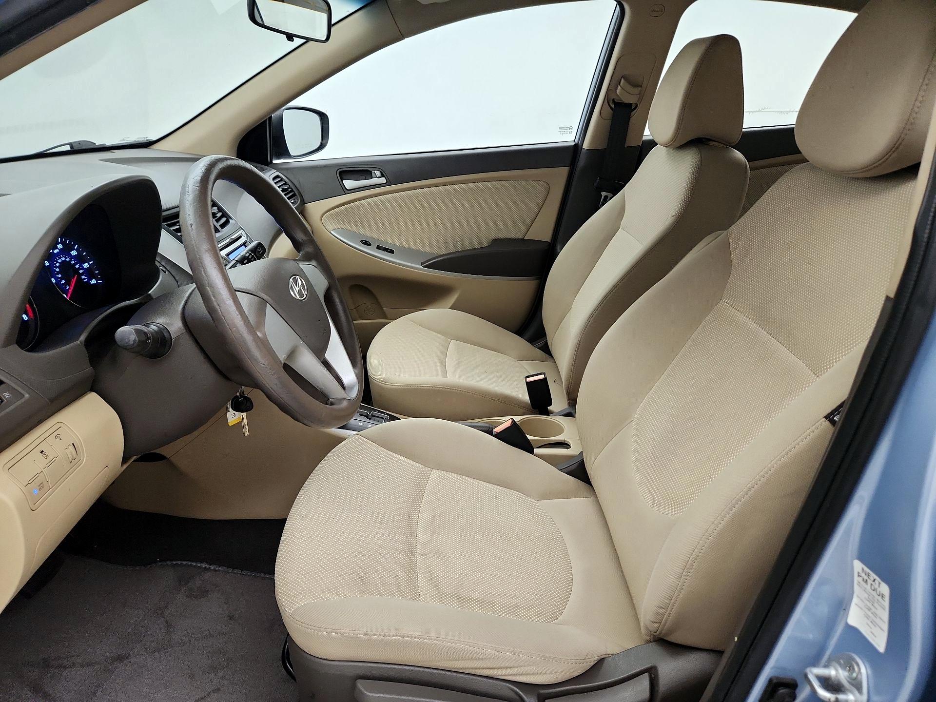 Thumbnail: 2013 Hyundai Accent - 11