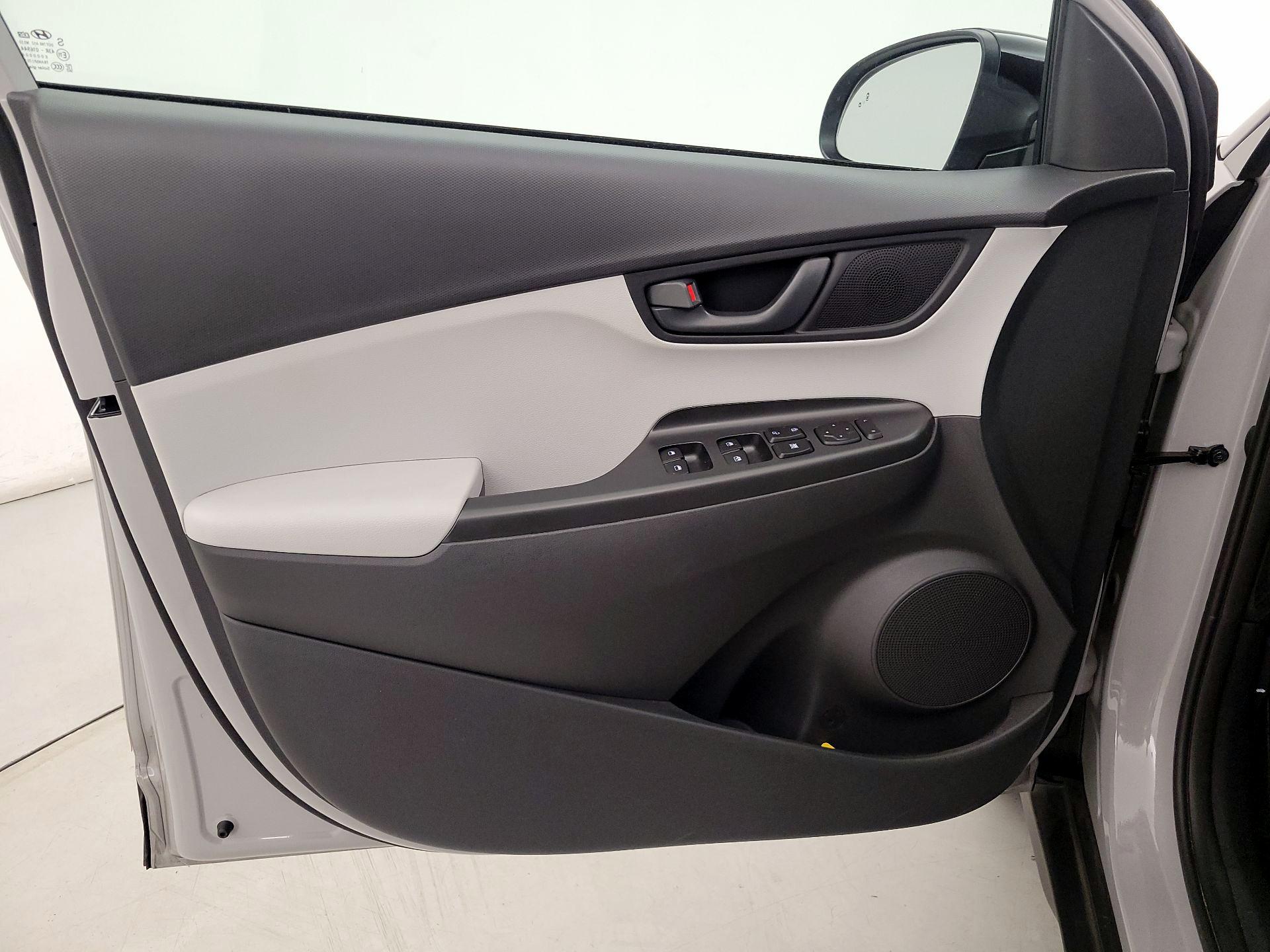 Thumbnail: 2023 Hyundai Kona - 12