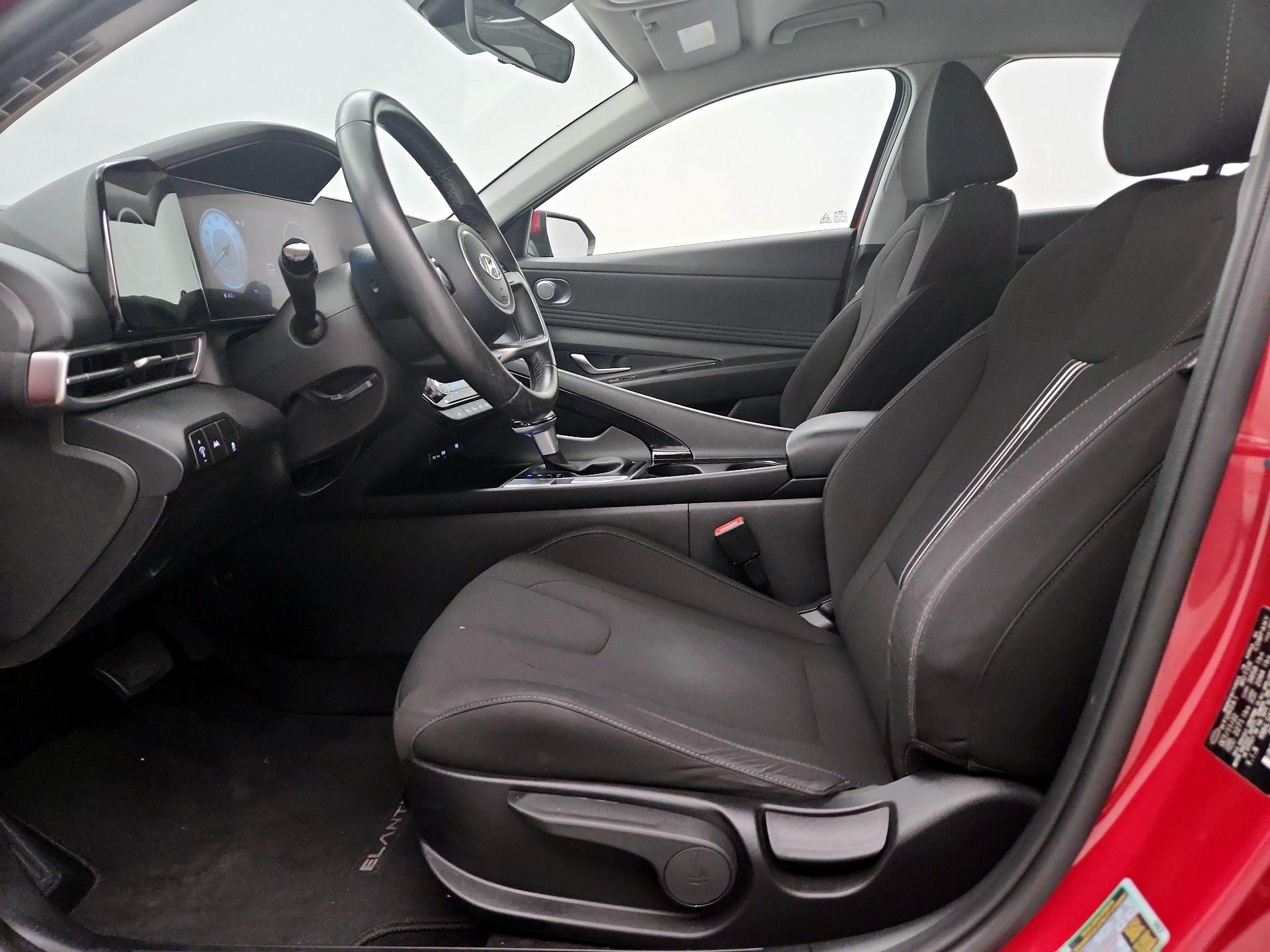 Thumbnail: 2023 Hyundai Elantra - 11