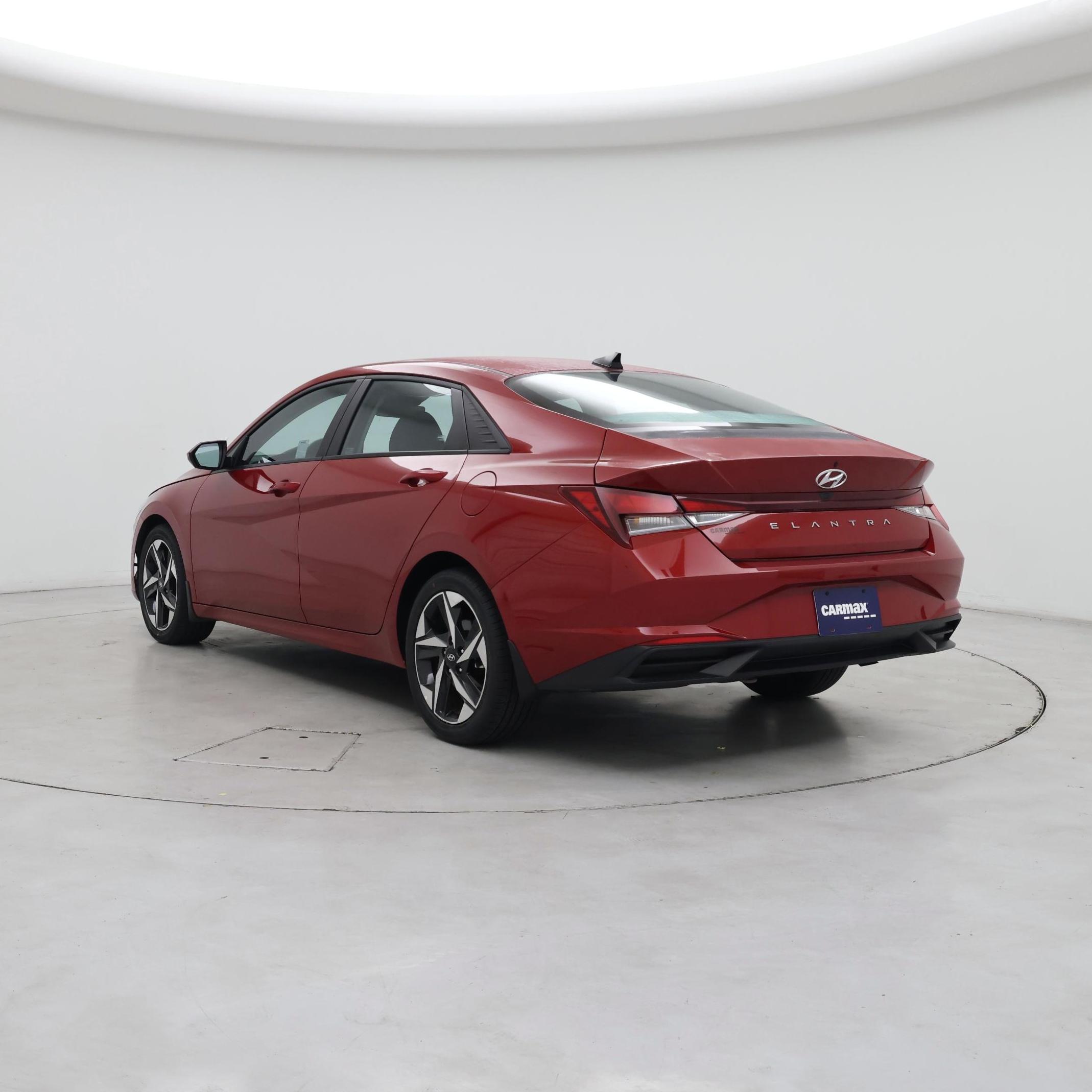 Thumbnail: 2023 Hyundai Elantra - 2