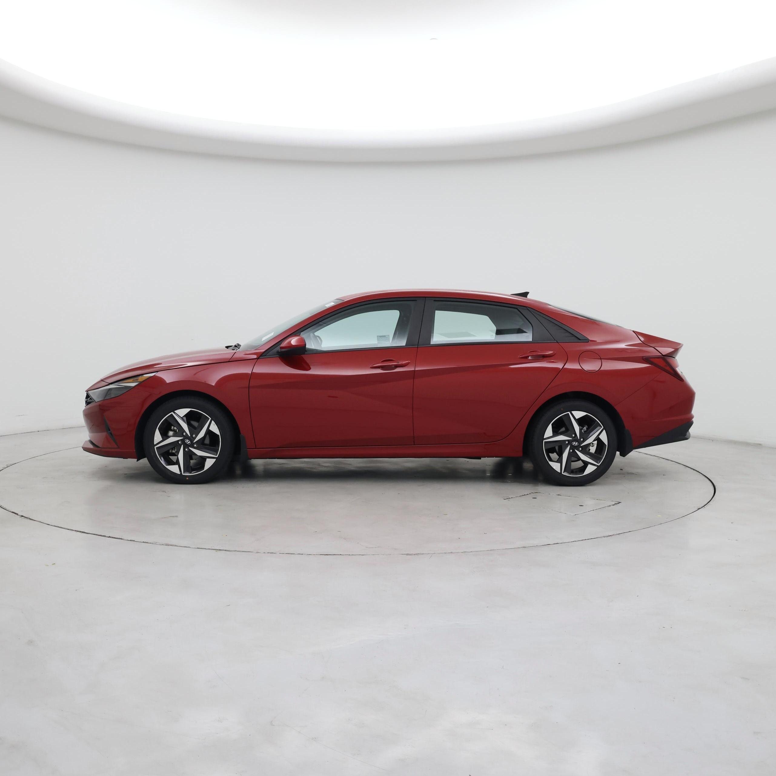 Thumbnail: 2023 Hyundai Elantra - 3