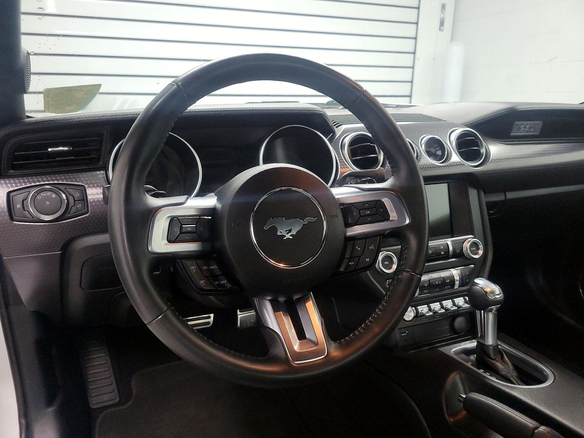 Thumbnail: 2020 Ford Mustang - 10