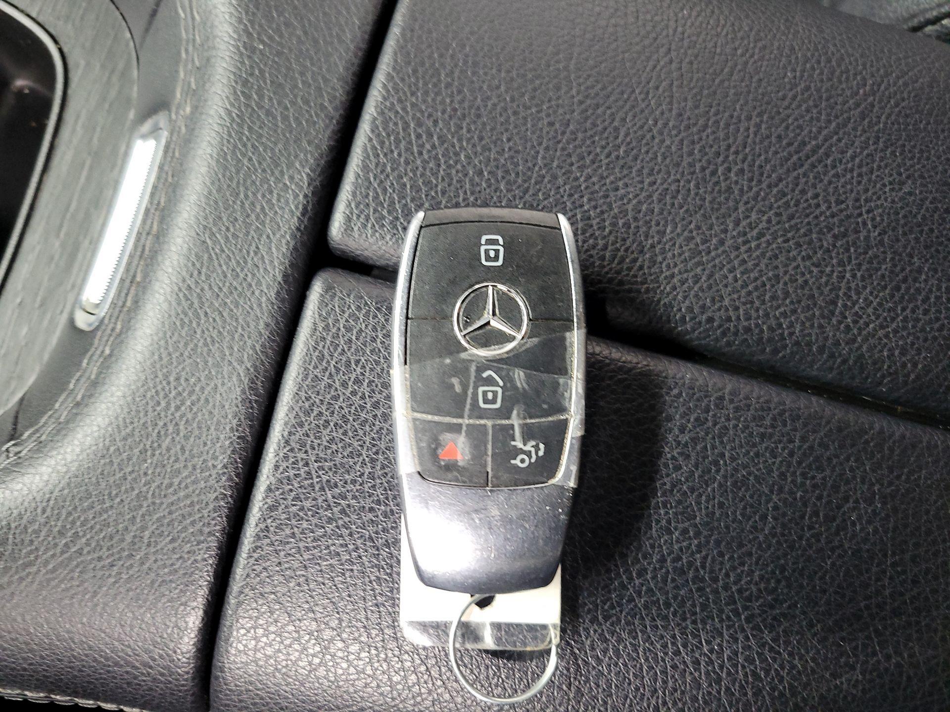 Thumbnail: 2022 Mercedes-Benz GLE - 20