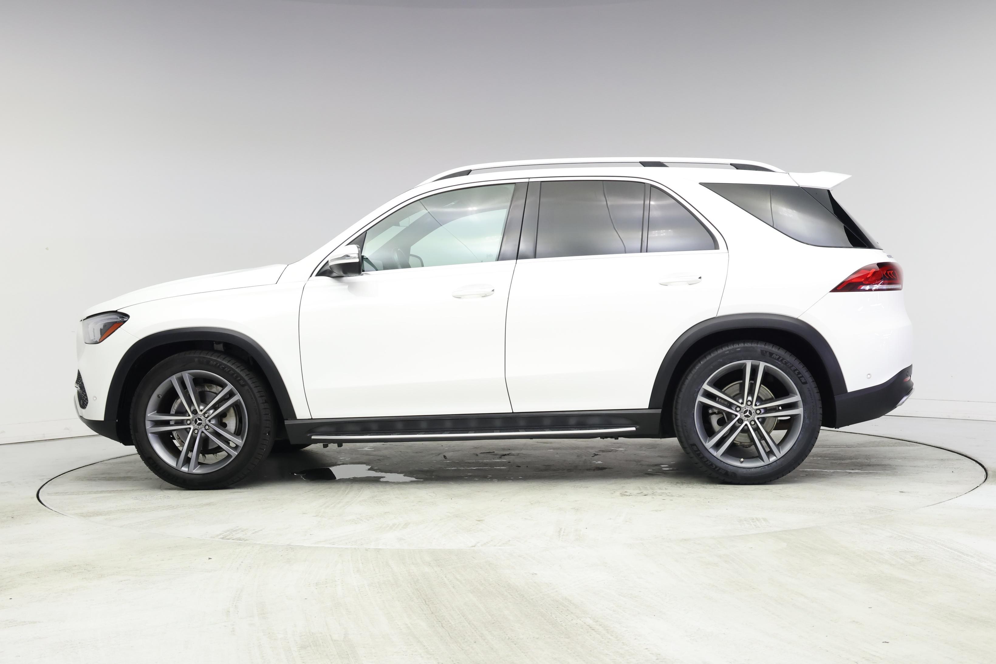 Thumbnail: 2022 Mercedes-Benz GLE - 3