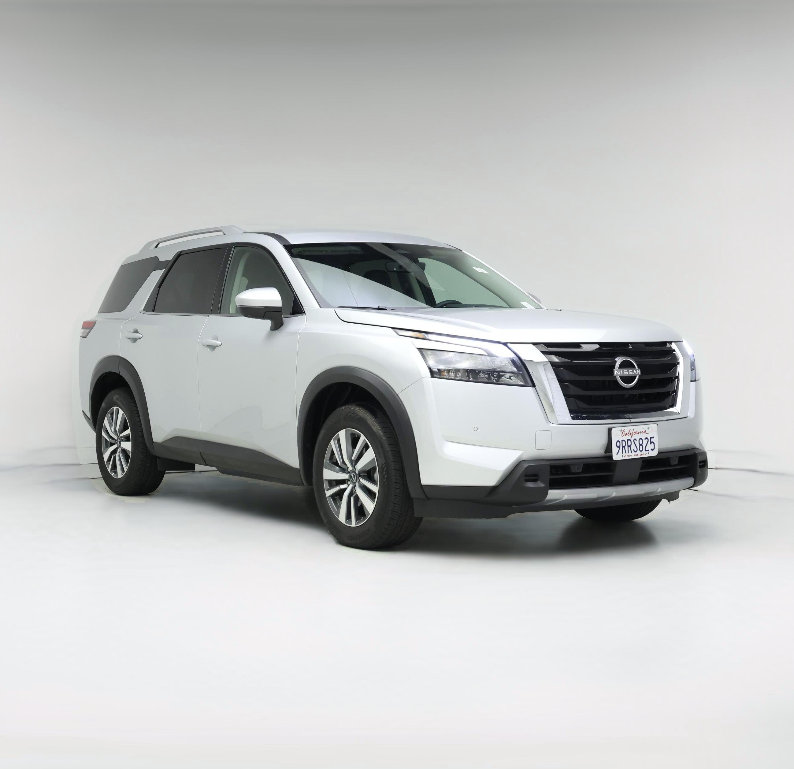 Thumbnail: 2025 Nissan Pathfinder - 1
