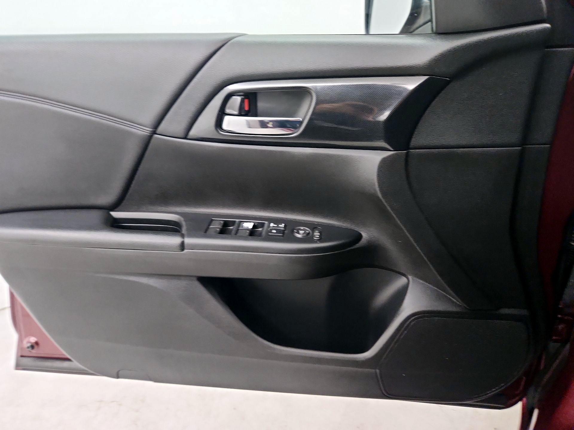 Thumbnail: 2014 Honda Accord - 12