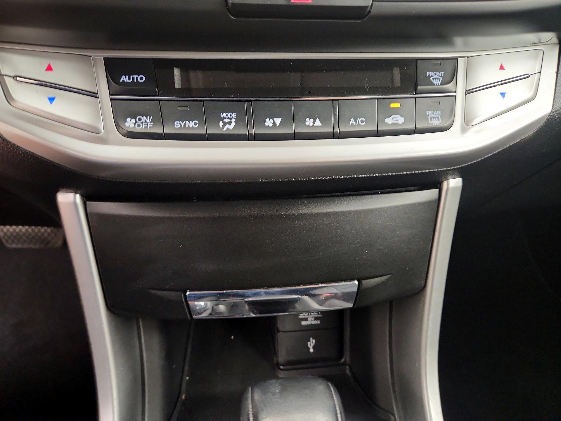 Thumbnail: 2014 Honda Accord - 16