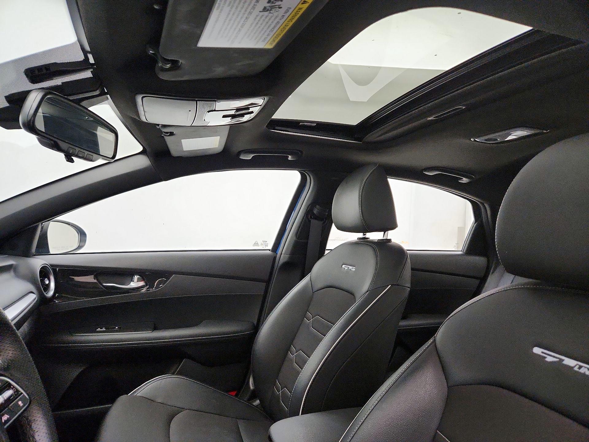 Thumbnail: 2022 Kia Forte - 20