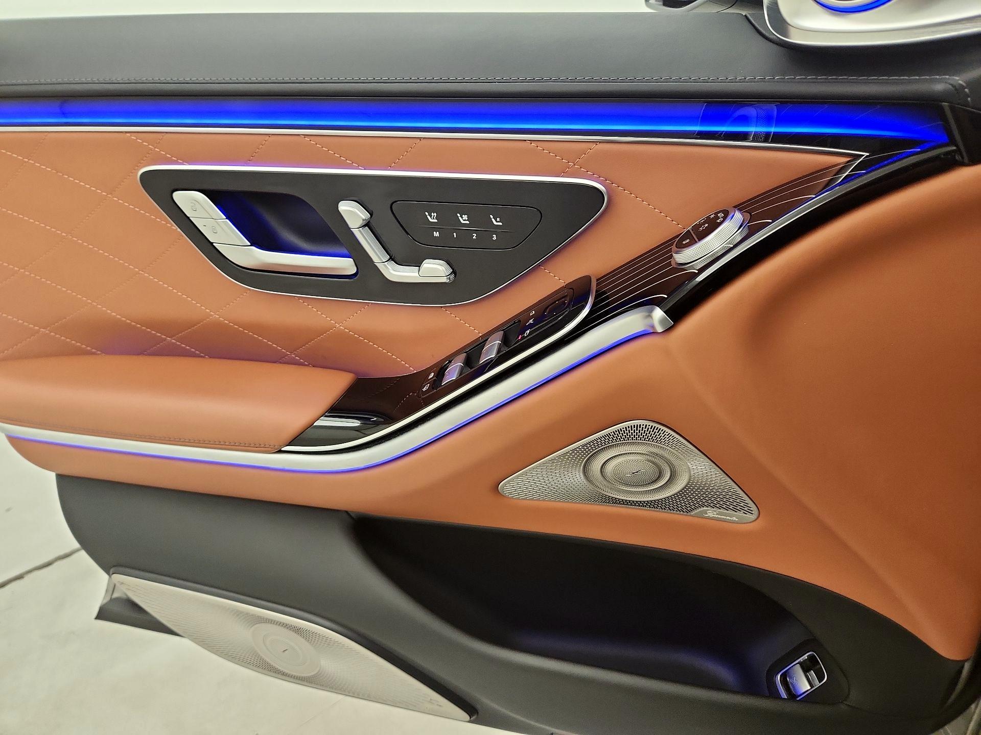 Thumbnail: 2021 Mercedes-Benz S-Class - 12