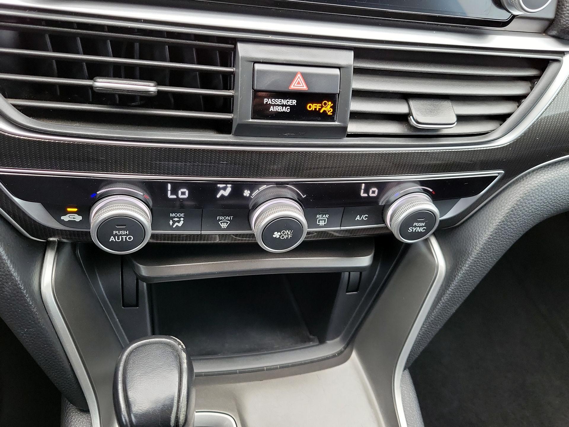 Thumbnail: 2018 Honda Accord - 16
