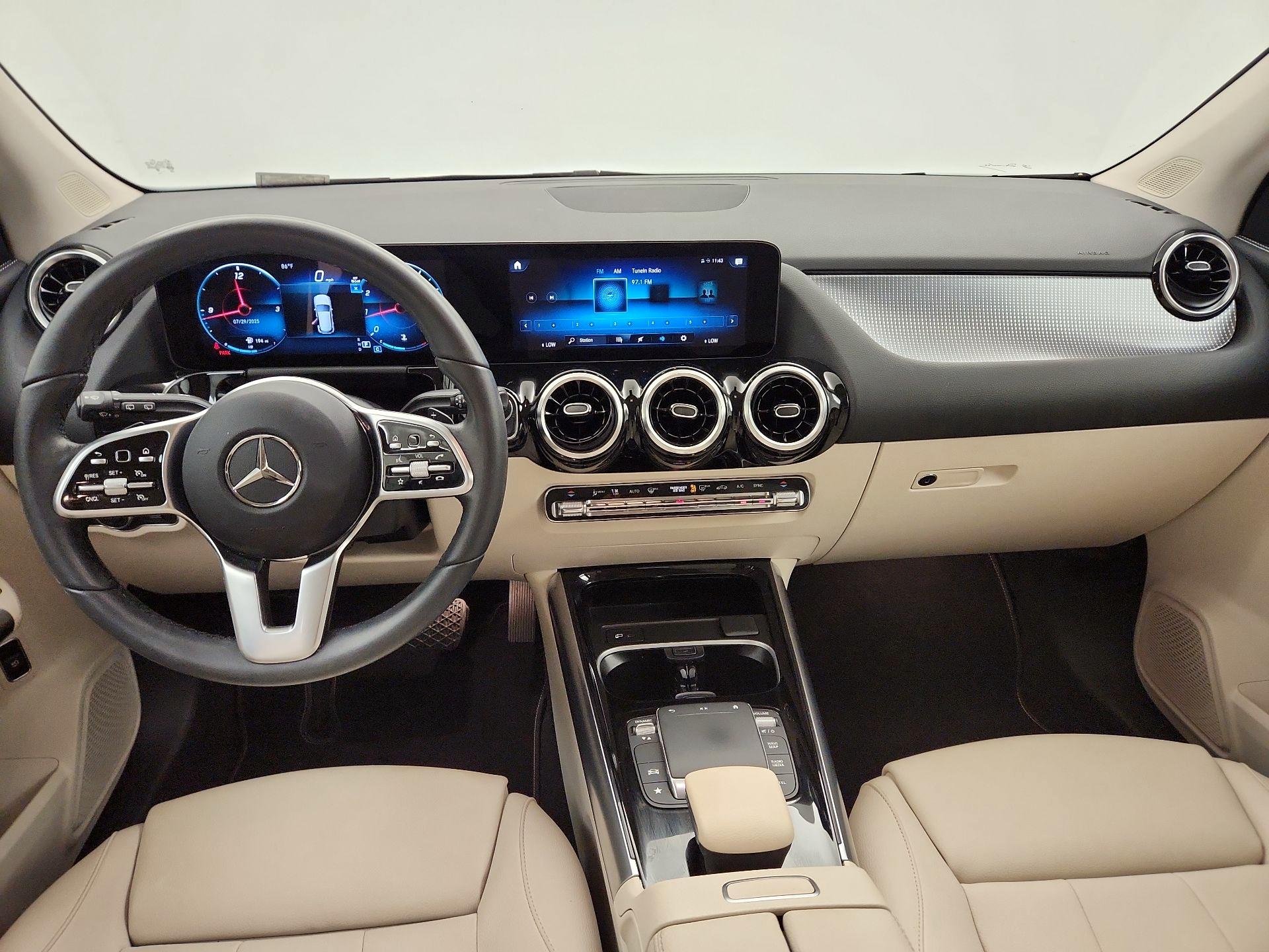 Thumbnail: 2023 Mercedes-Benz GLA - 9