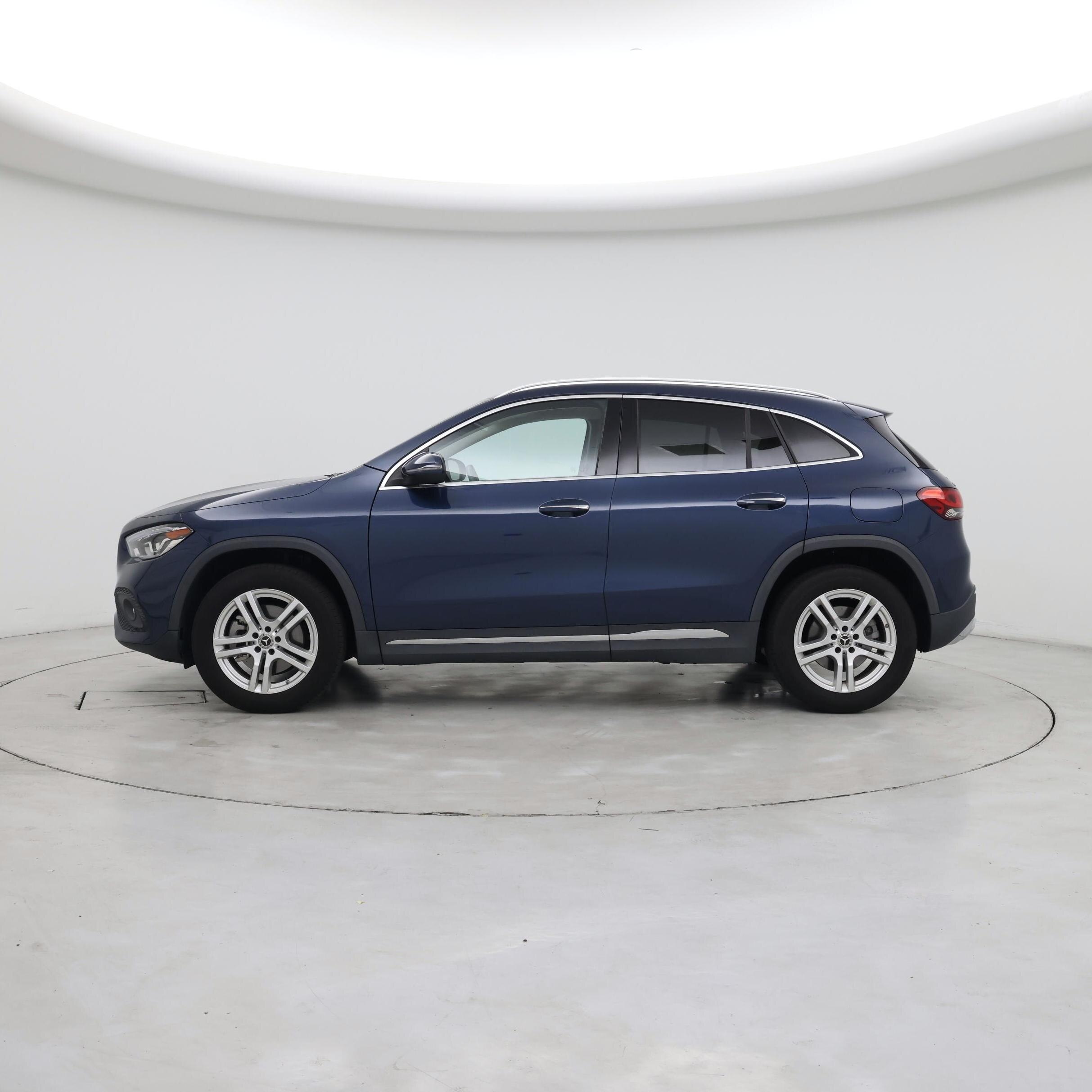Thumbnail: 2023 Mercedes-Benz GLA - 3