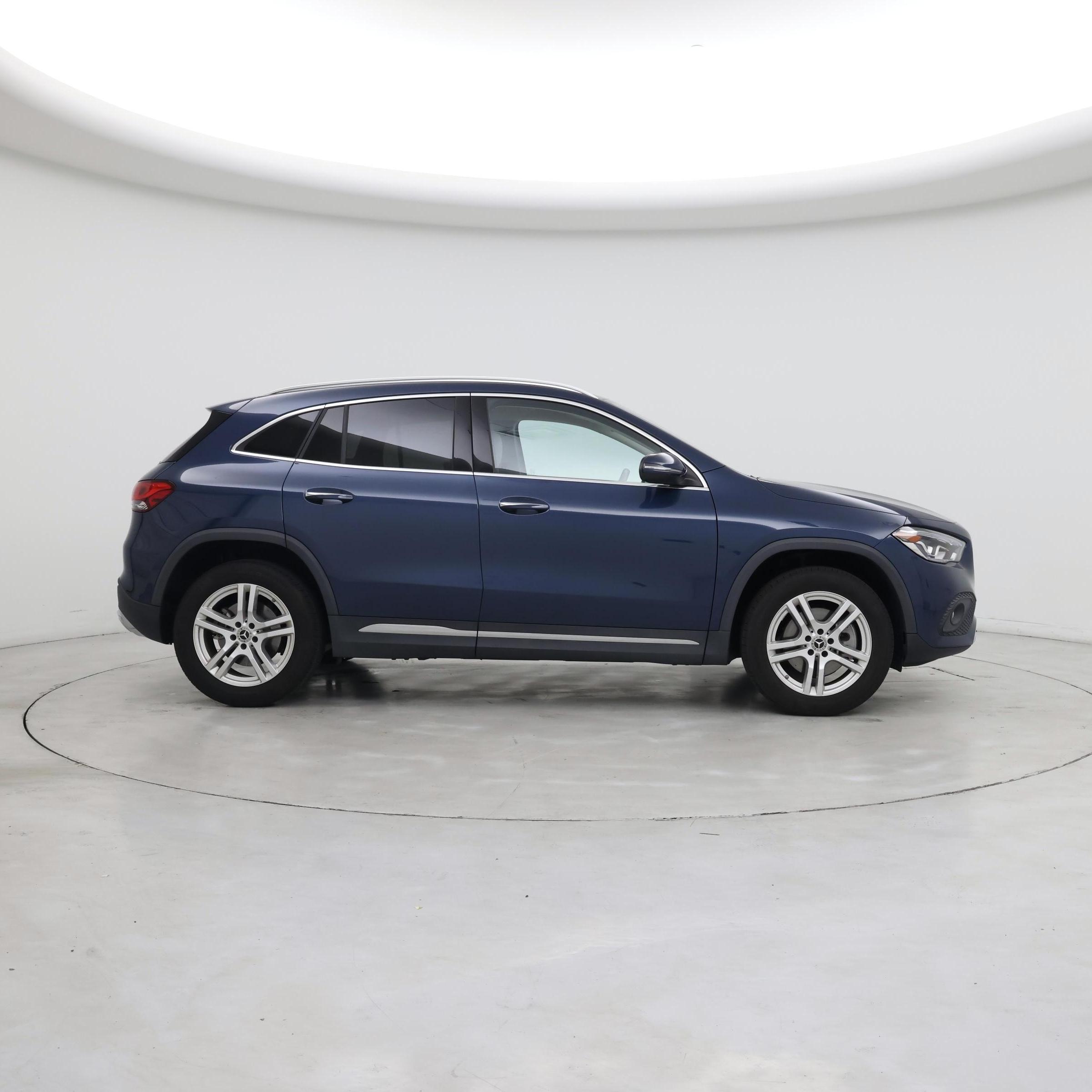 Thumbnail: 2023 Mercedes-Benz GLA - 7