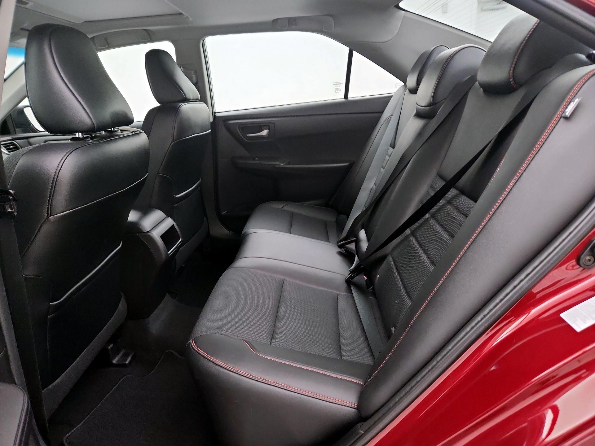 Thumbnail: 2016 Toyota Camry - 20