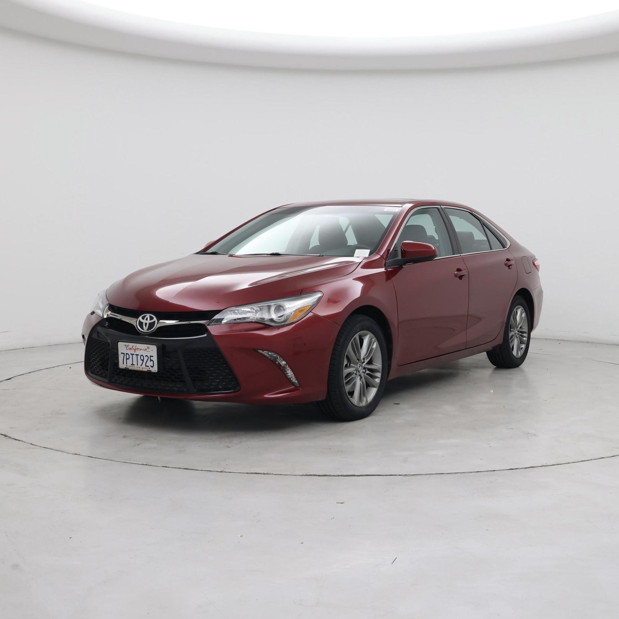 Thumbnail: 2016 Toyota Camry - 4
