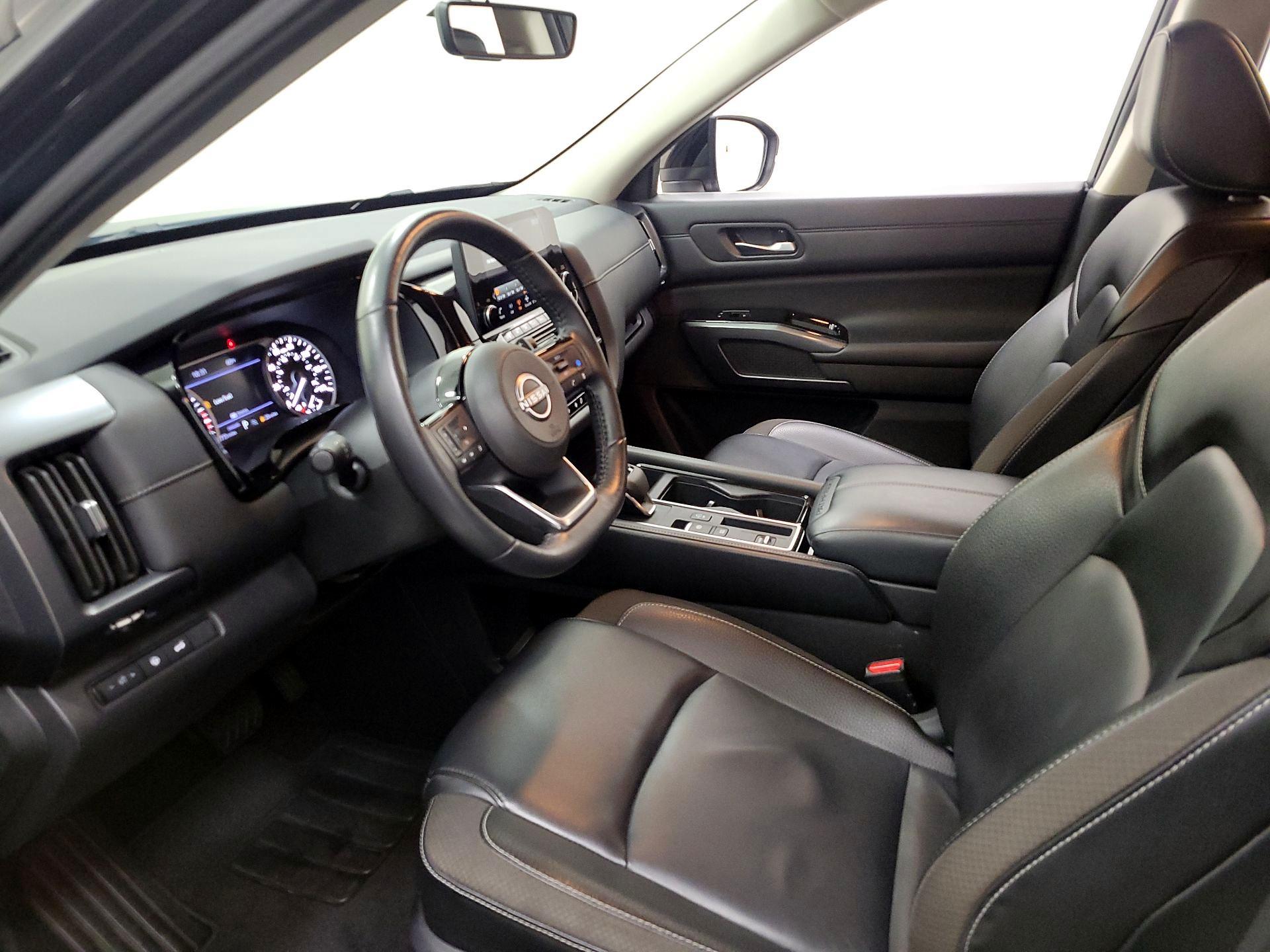 Thumbnail: 2024 Nissan Pathfinder - 11