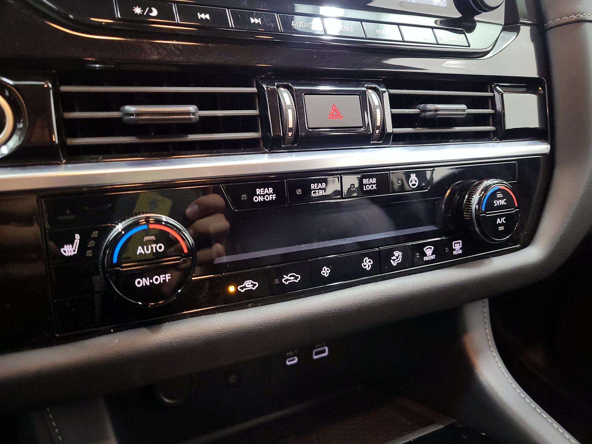 Thumbnail: 2024 Nissan Pathfinder - 15