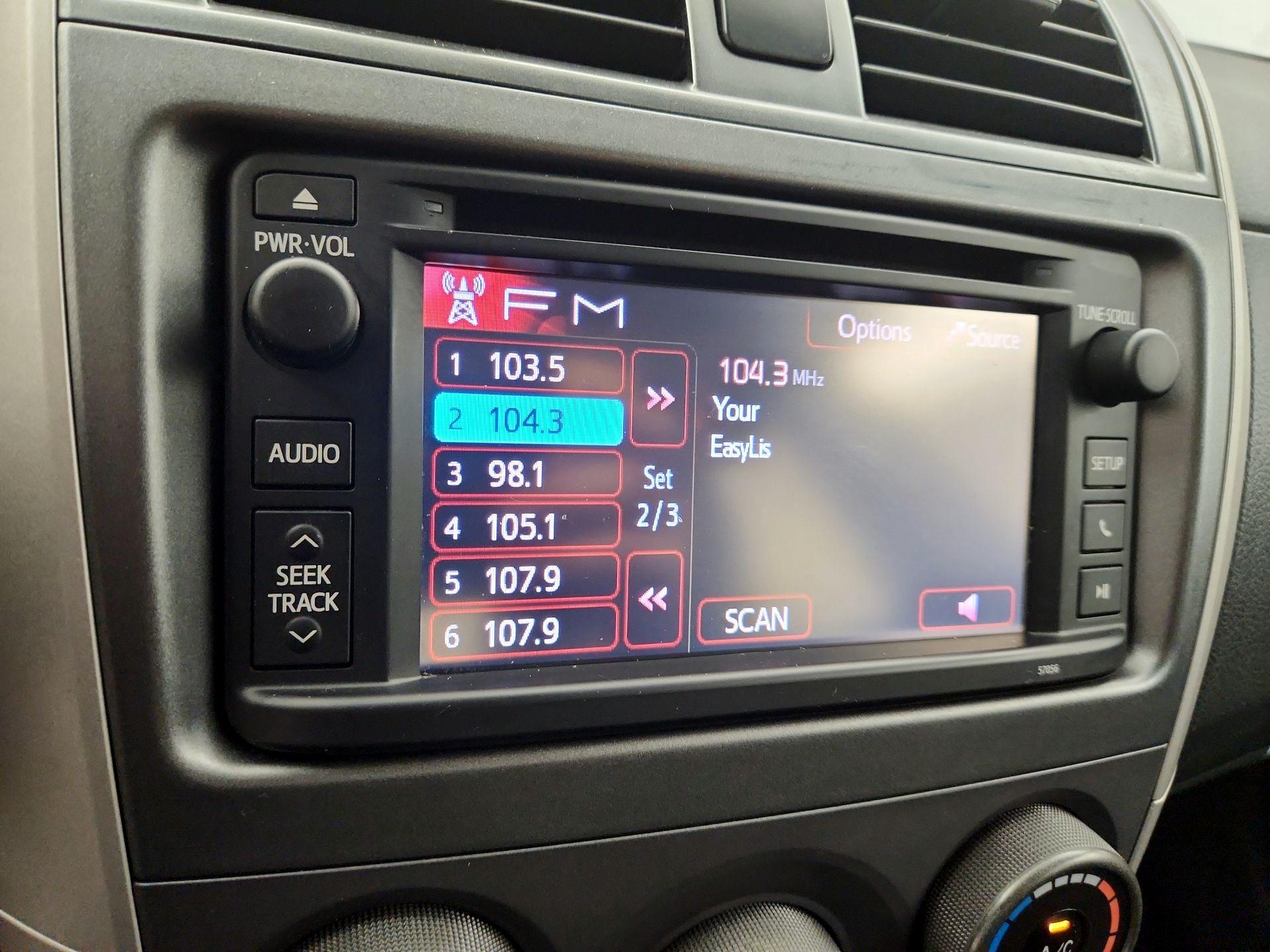 Thumbnail: 2013 Toyota Corolla - 14