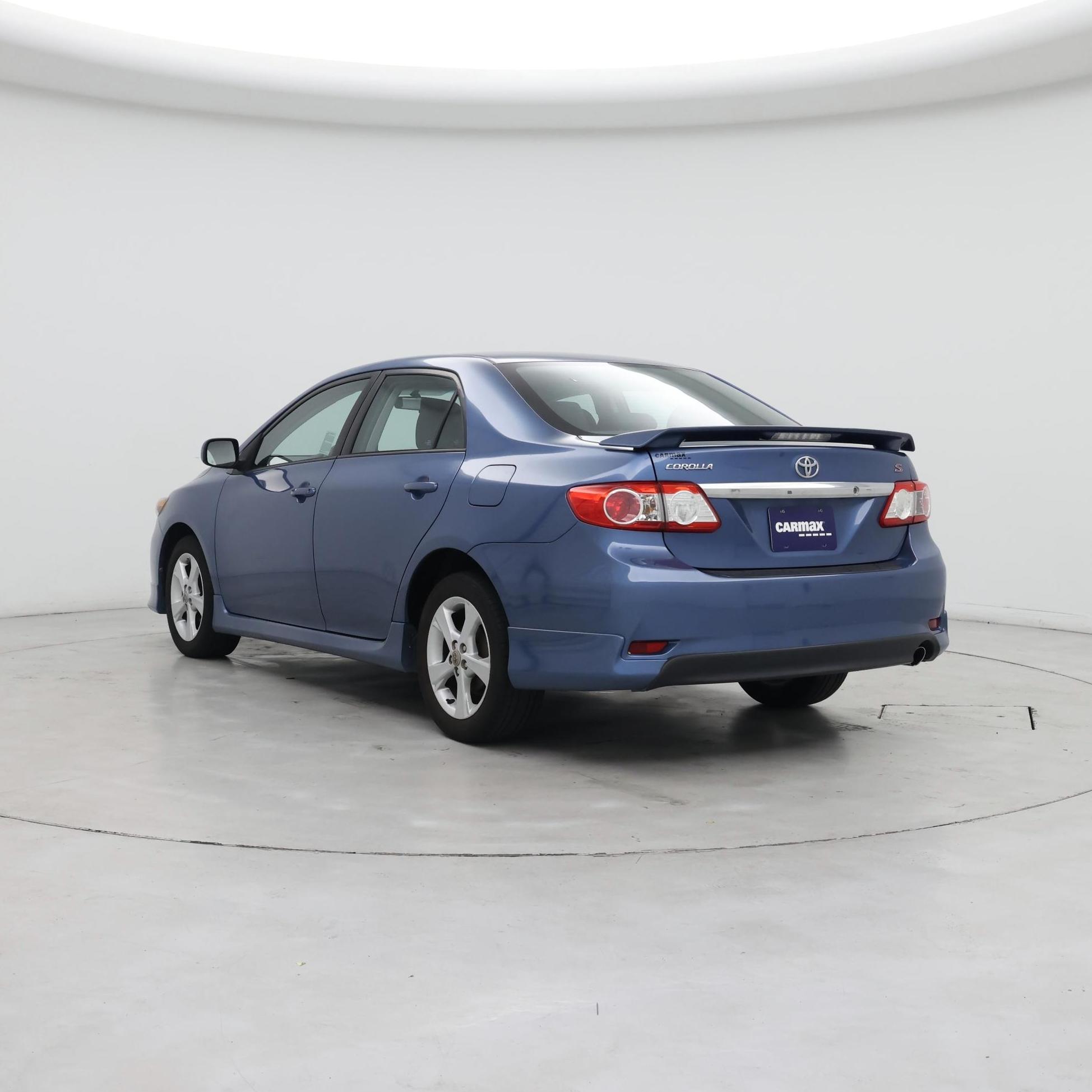 Thumbnail: 2013 Toyota Corolla - 2