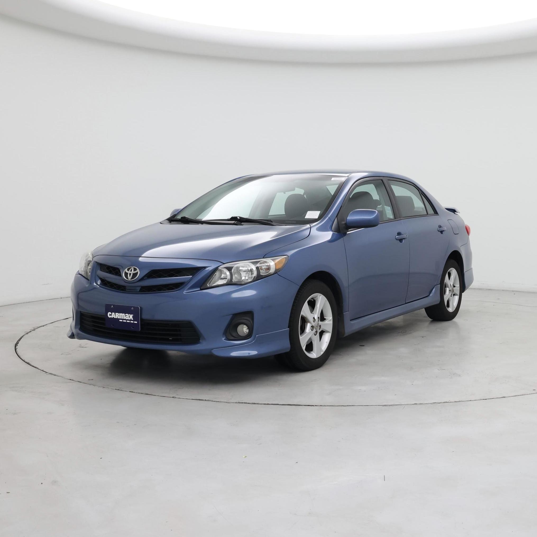 Thumbnail: 2013 Toyota Corolla - 4
