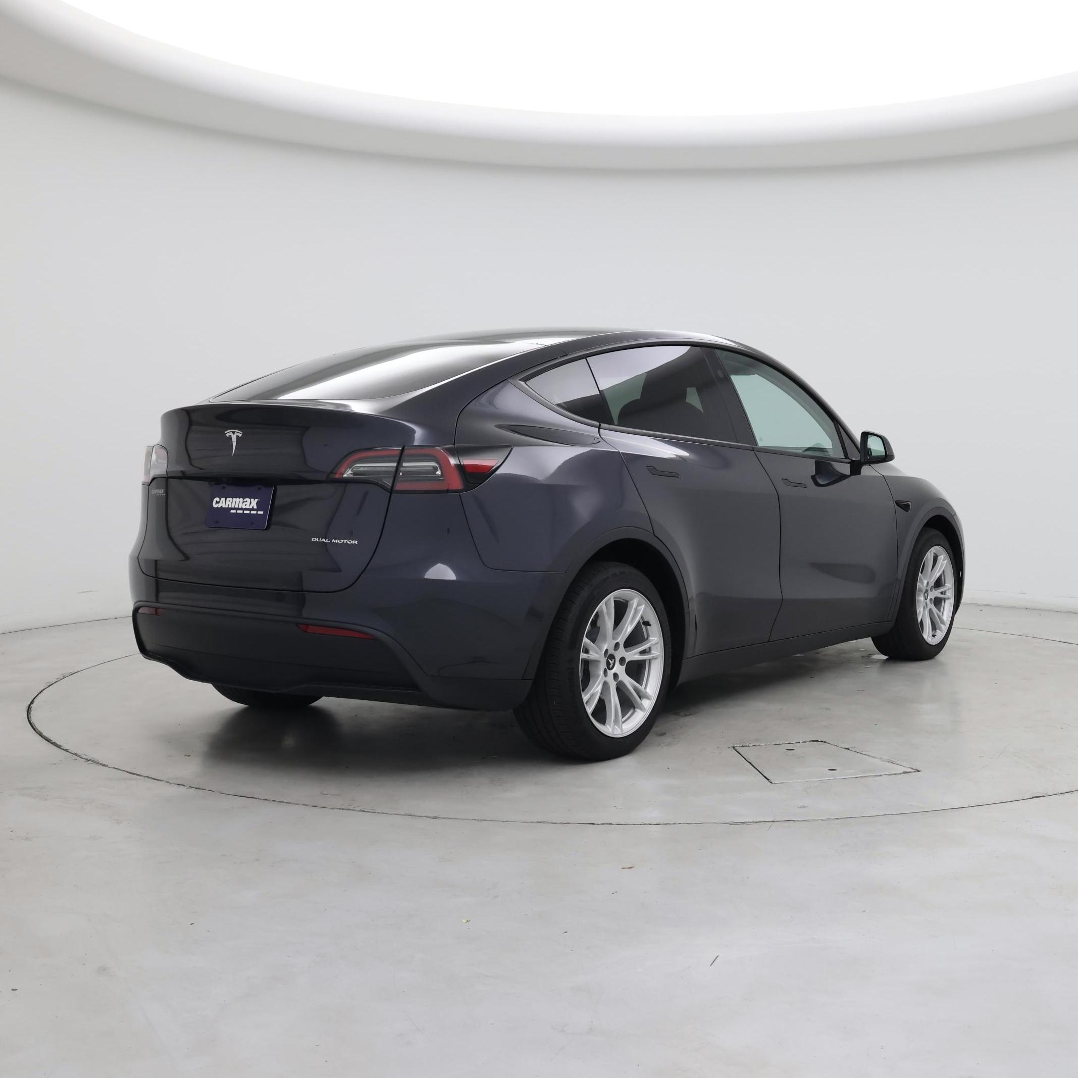Thumbnail: 2024 Tesla Model Y - 8
