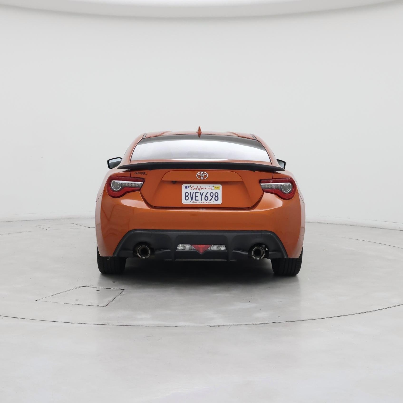 Thumbnail: 2017 Toyota 86 - 6