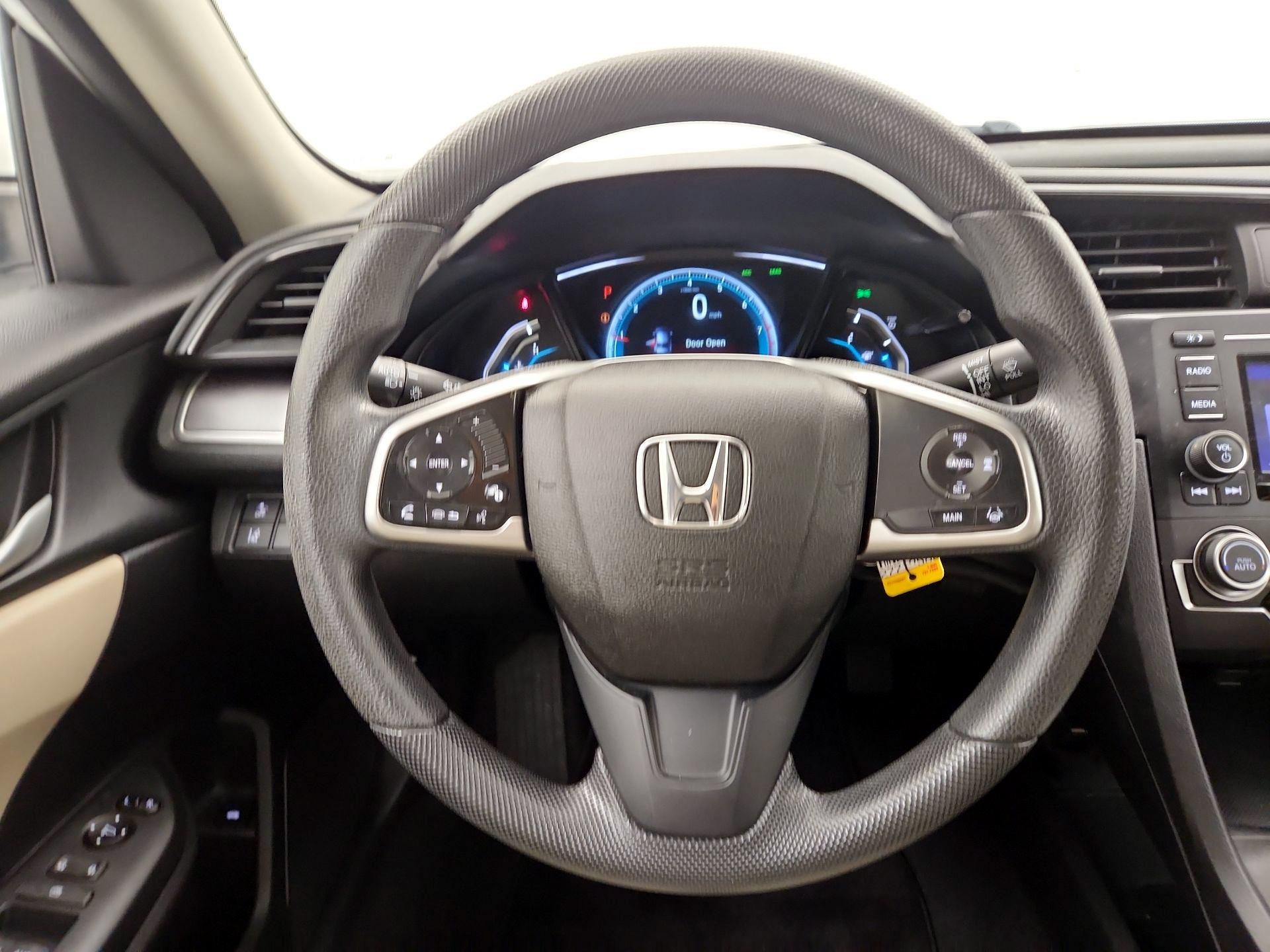 Thumbnail: 2016 Honda Civic - 10
