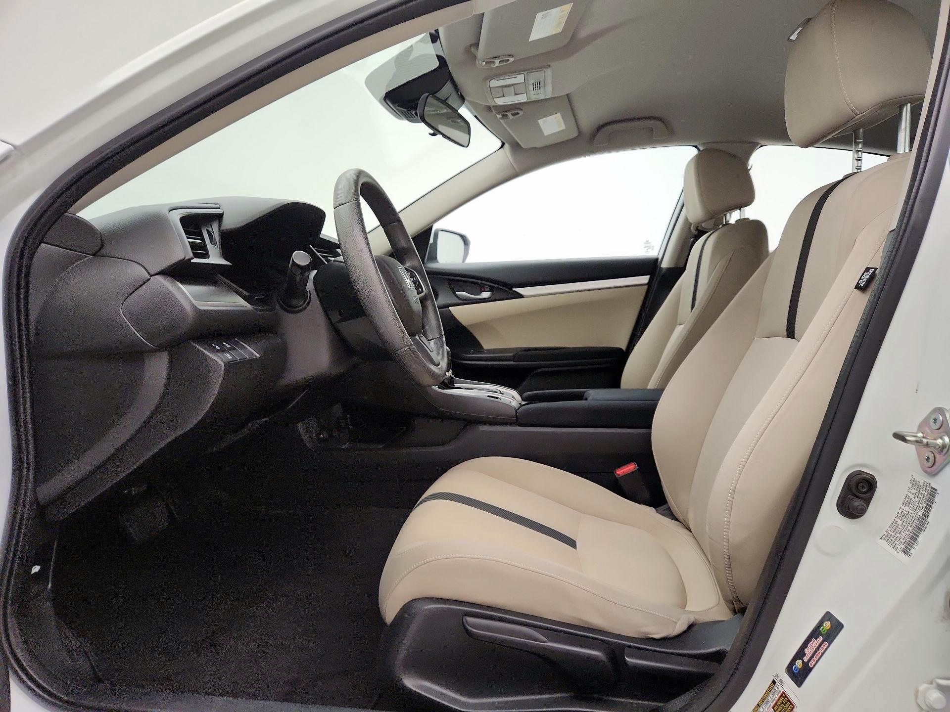 Thumbnail: 2016 Honda Civic - 11