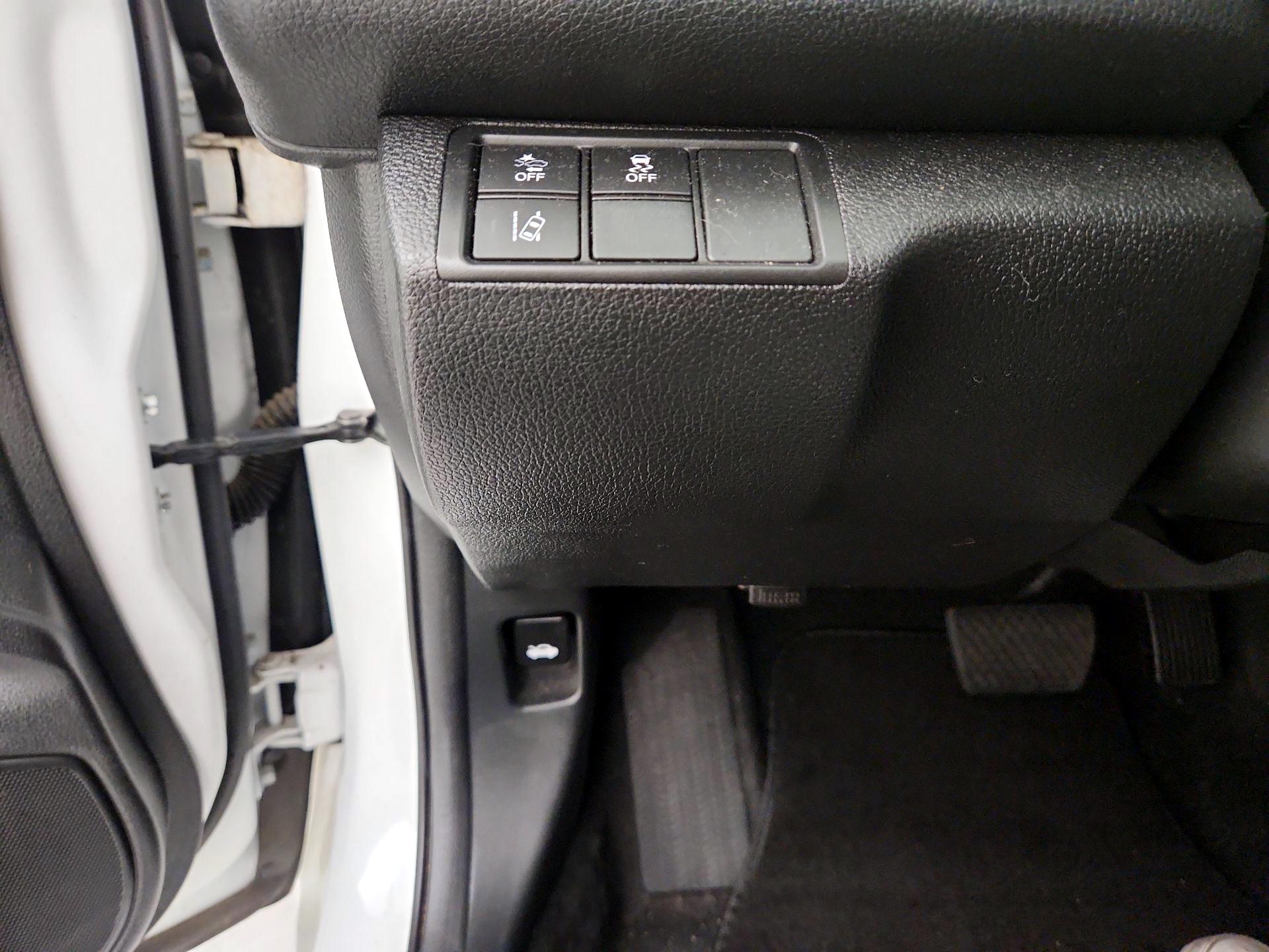Thumbnail: 2016 Honda Civic - 13