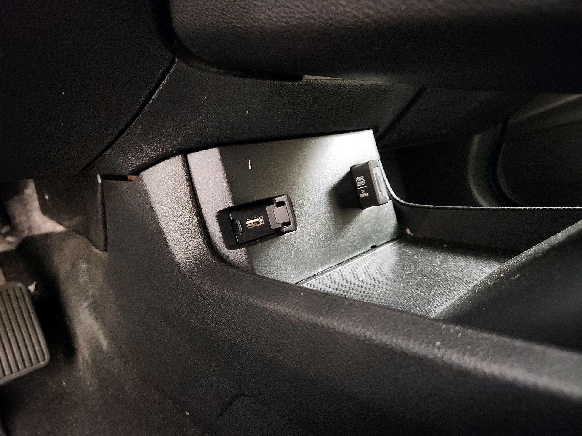 Thumbnail: 2016 Honda Civic - 18