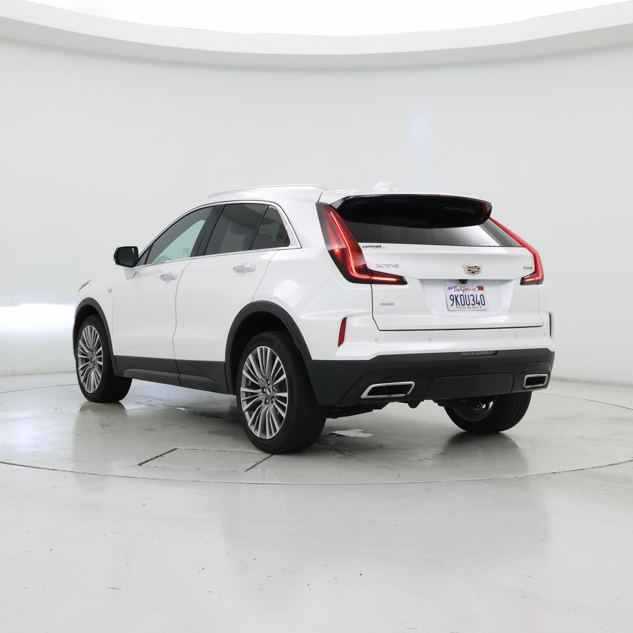 Thumbnail: 2024 Cadillac XT4 - 2