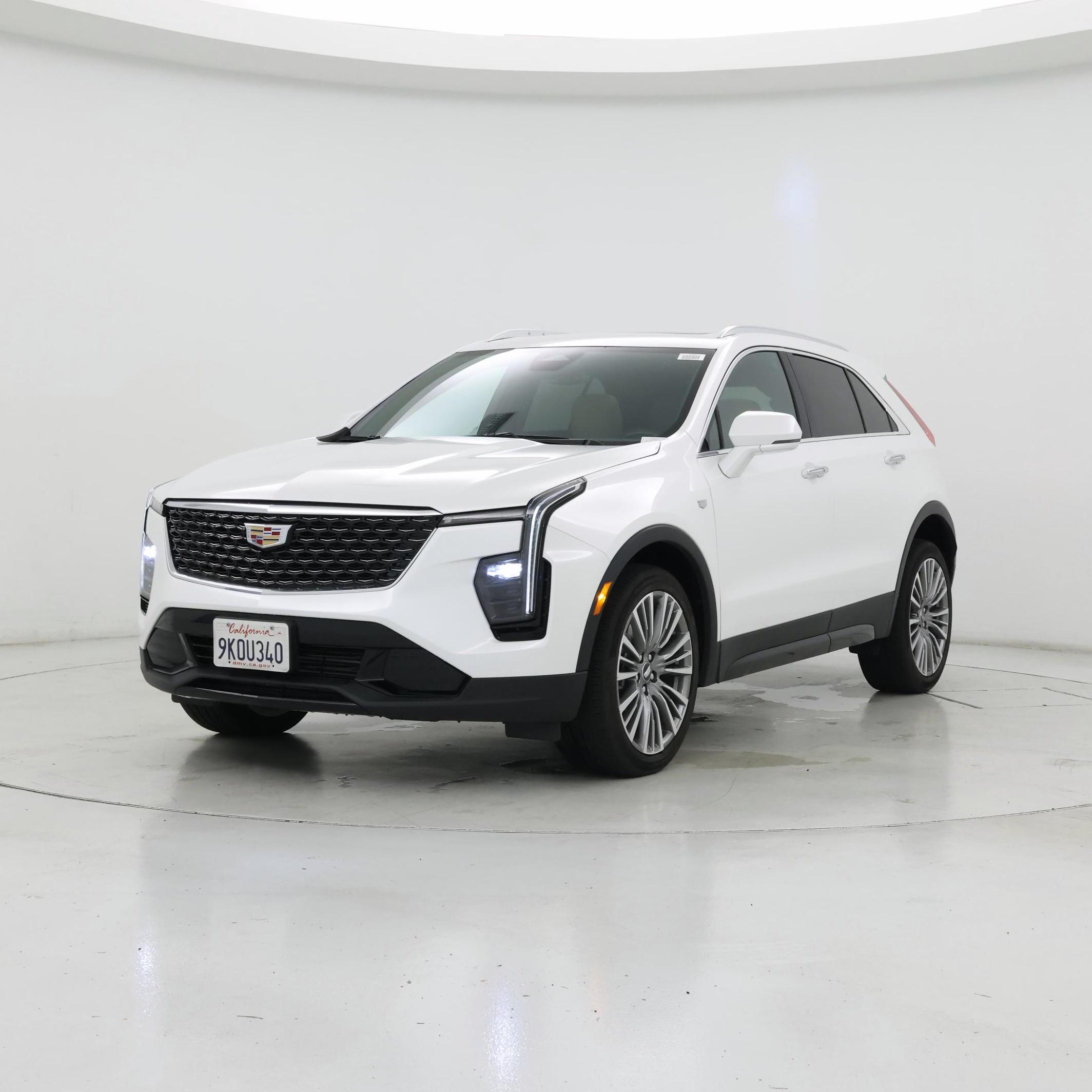 Thumbnail: 2024 Cadillac XT4 - 4