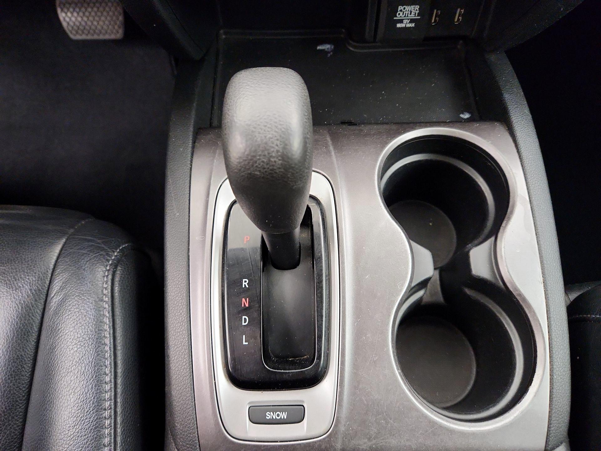 Thumbnail: 2016 Honda Pilot - 18