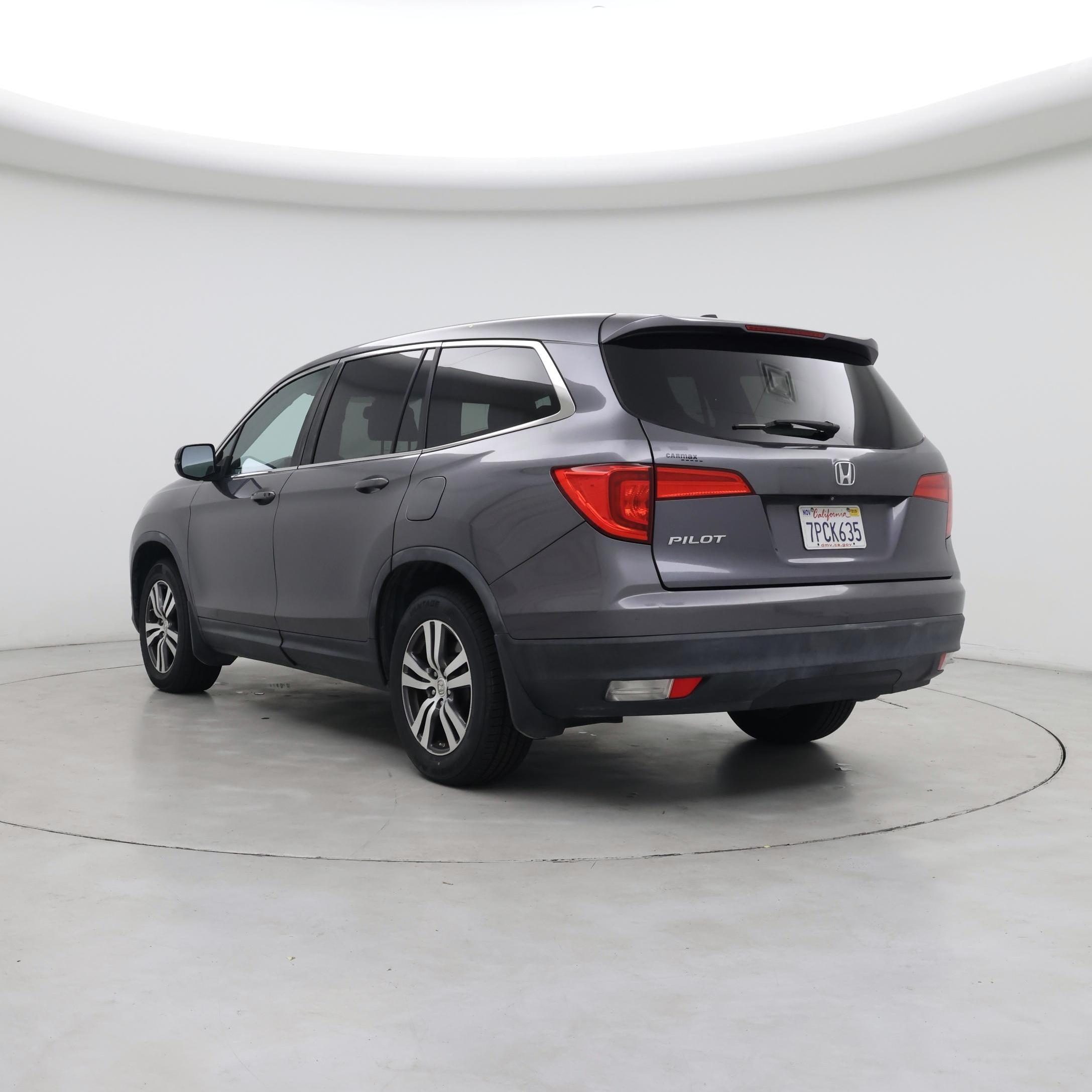 Thumbnail: 2016 Honda Pilot - 2