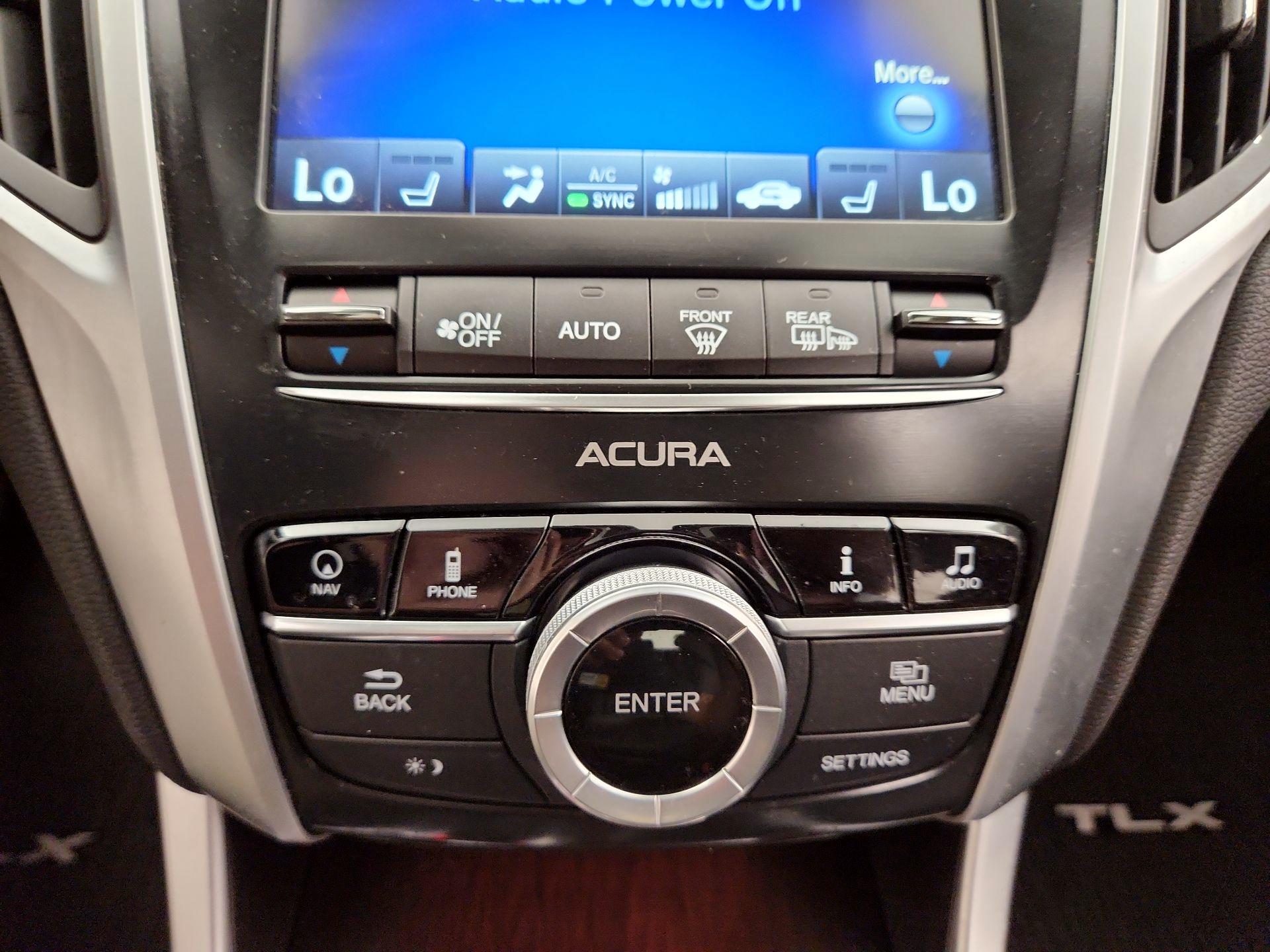 Thumbnail: 2015 Acura TLX - 17