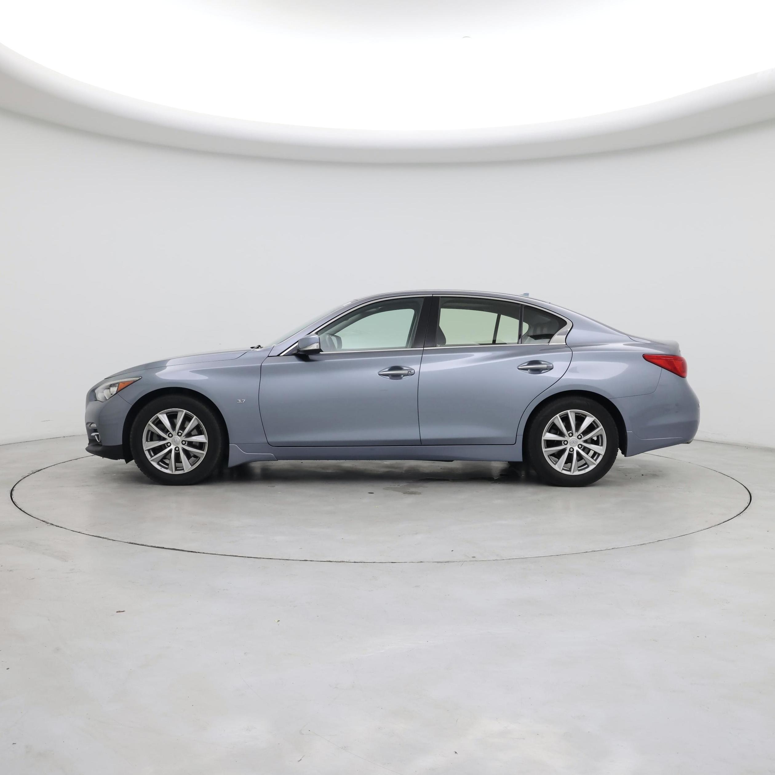 Thumbnail: 2015 INFINITI Q50 - 3