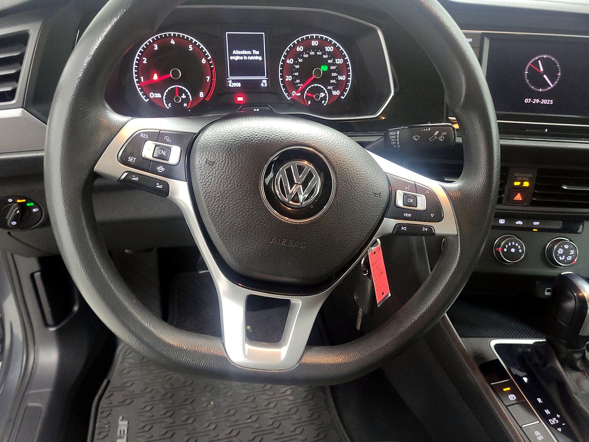 Thumbnail: 2019 Volkswagen Jetta - 10