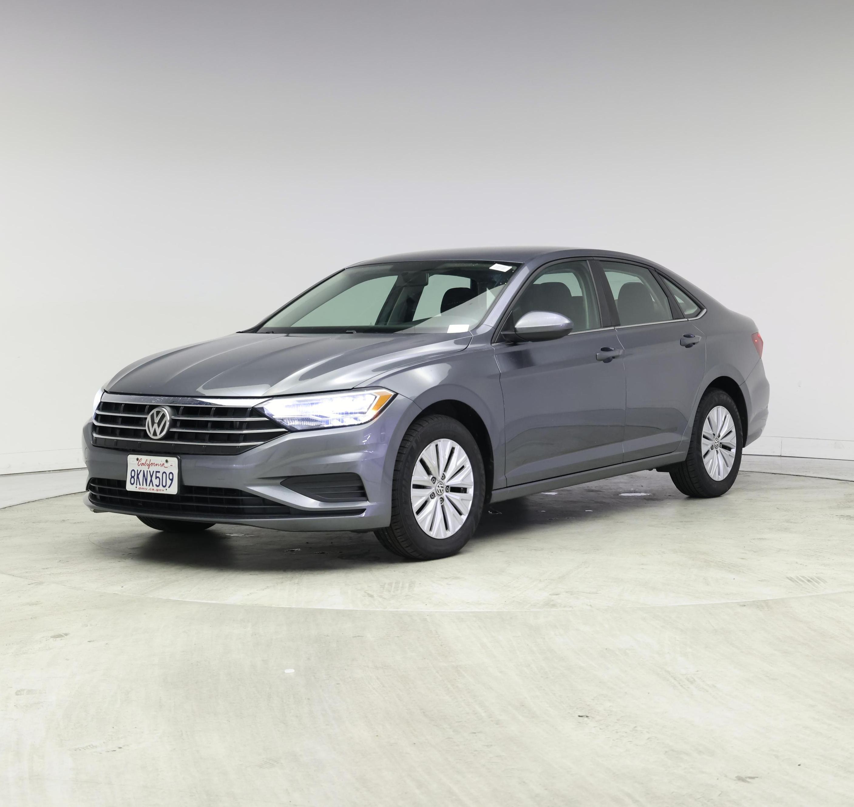 Thumbnail: 2019 Volkswagen Jetta - 4