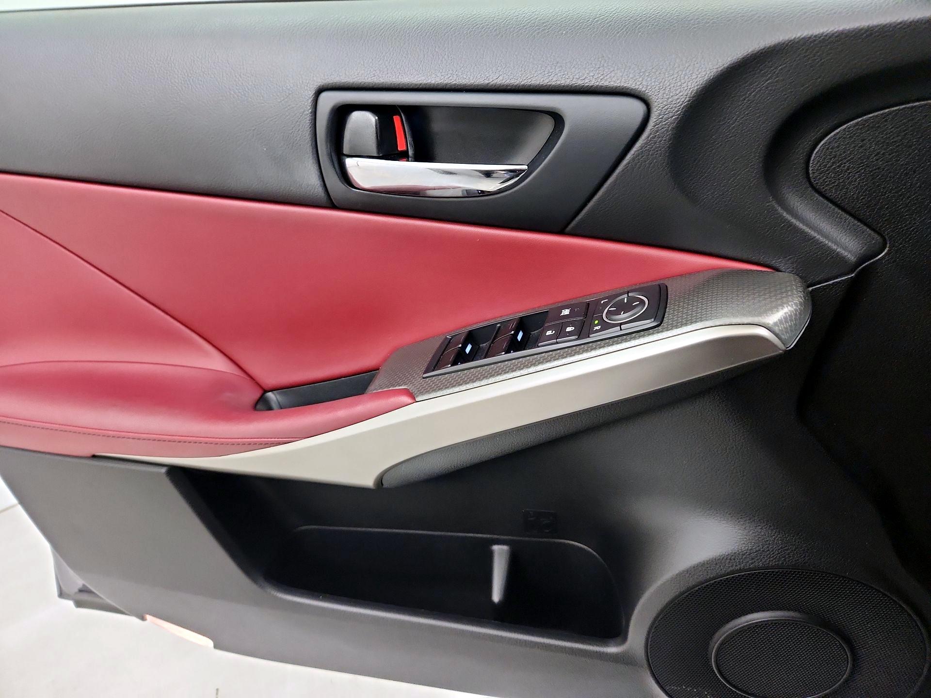 Thumbnail: 2014 Lexus IS - 12