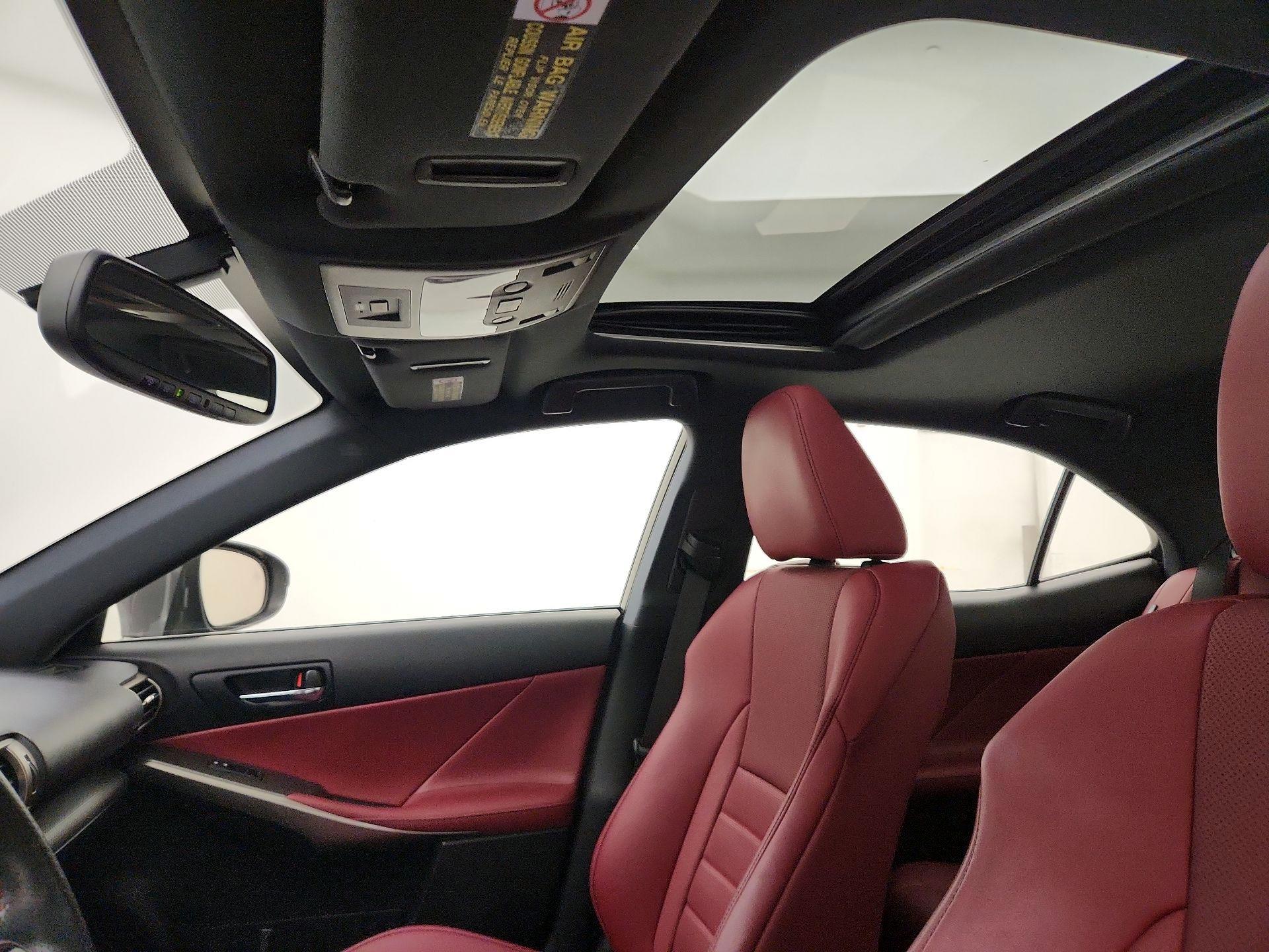 Thumbnail: 2014 Lexus IS - 20